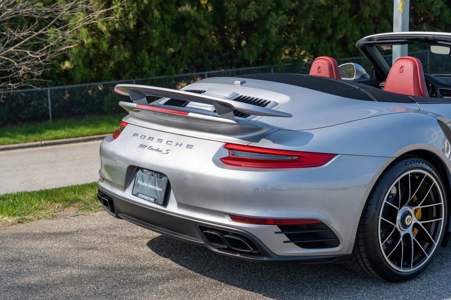 mph014_4079465274_5599ecdb9b394587980c8538ae805b55_30a8d6e122