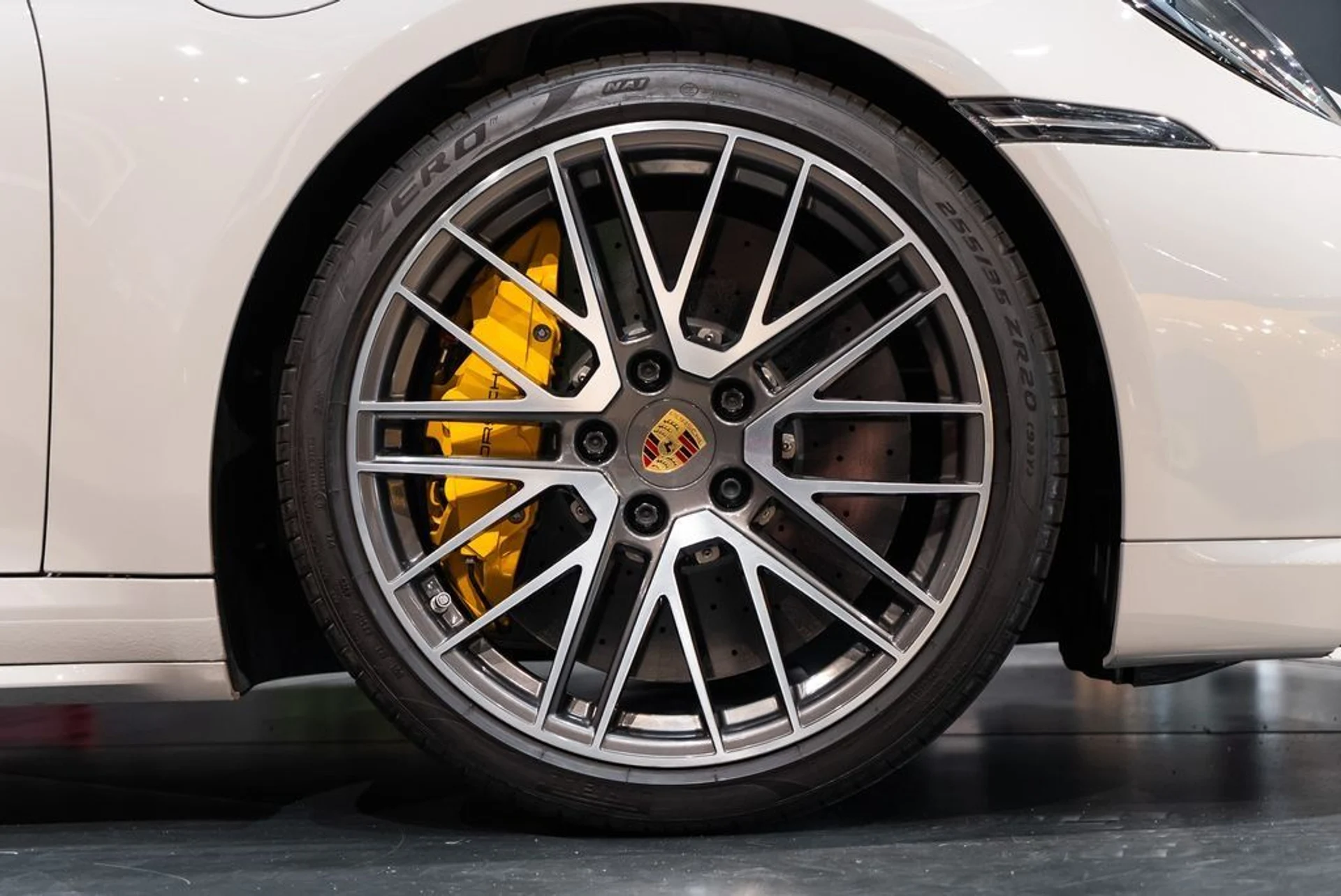 mph014_4079818015_19ed2fe483b3d5225f8cae56927fe87c_be45b834db