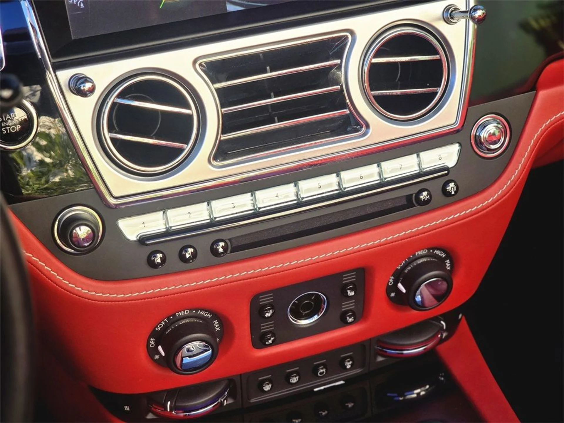 mph014_4080344782_9d94116dde461b8caaa625c6bc9ef76f_11518e154f