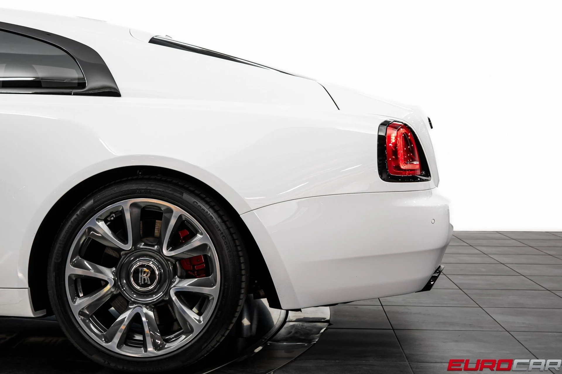 mph014_4085498500_image_15_16e9b654a1