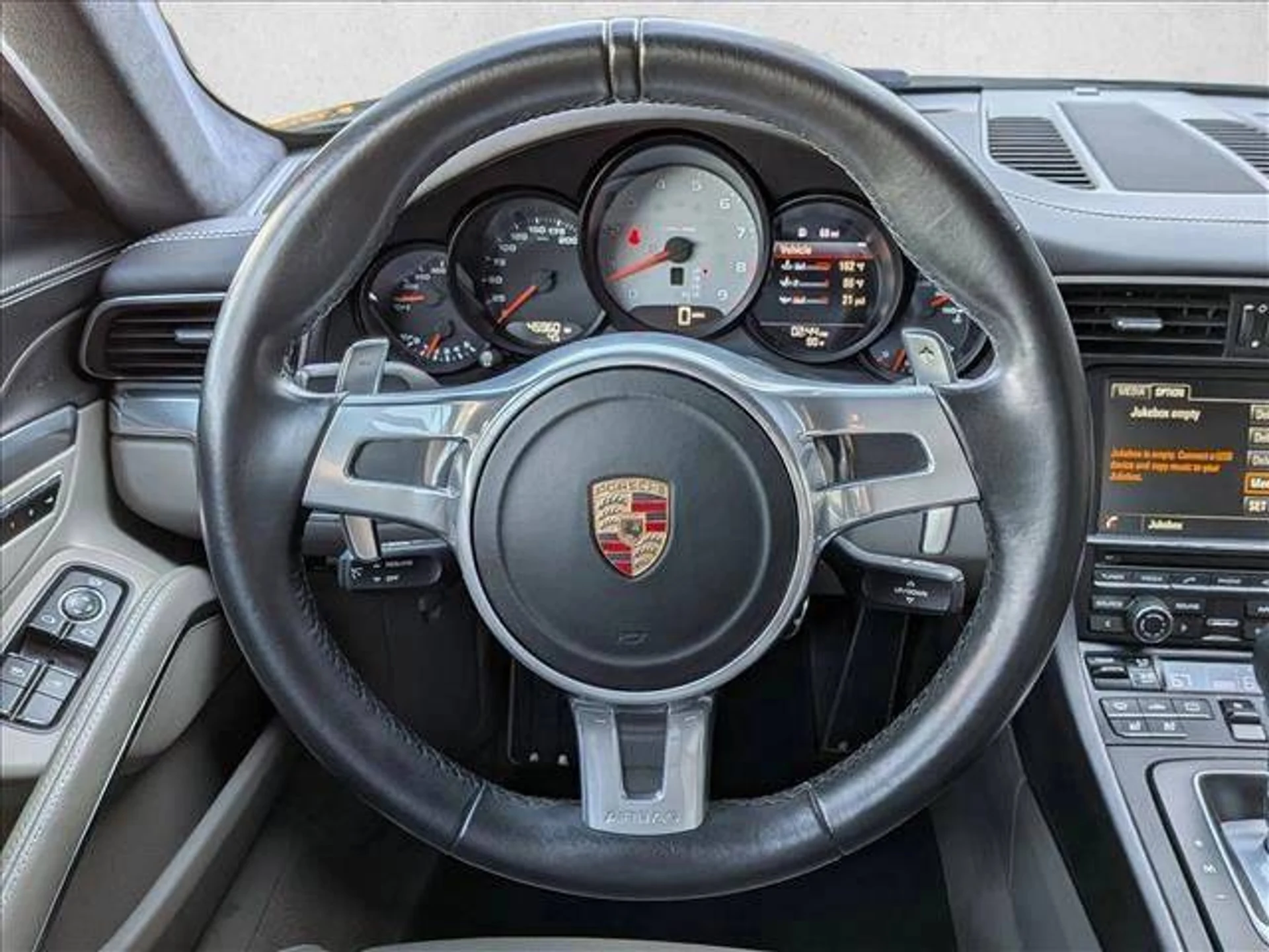 mph014_409167720_74f3466c6b81c3a14b22df4953668d10x_b1ad5d5521