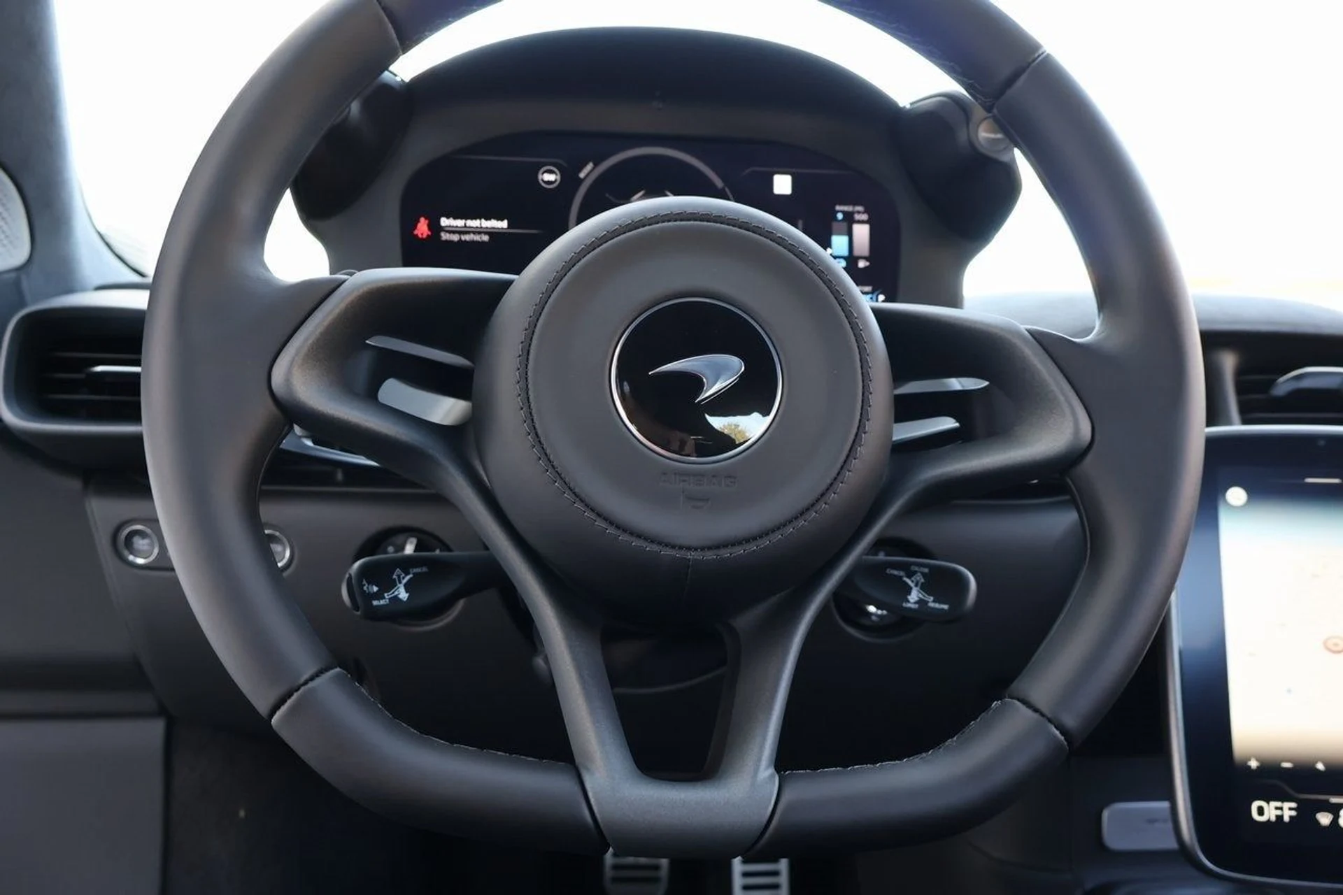 mph014_409472828_15_ea537374b6