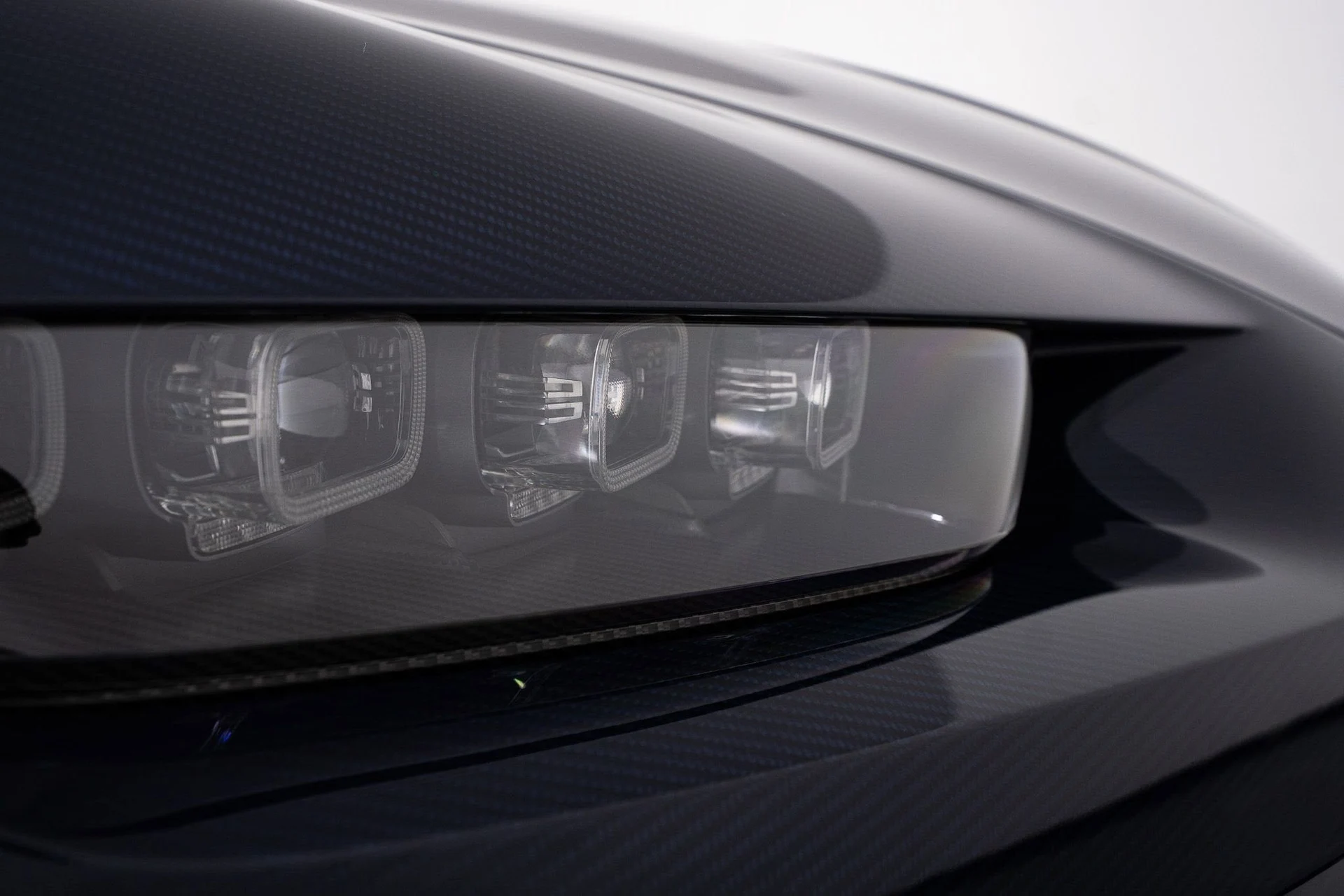 mph014_4095313083_03f63c9c50404d2593d10fed1ff3ad11_011d4cf32d