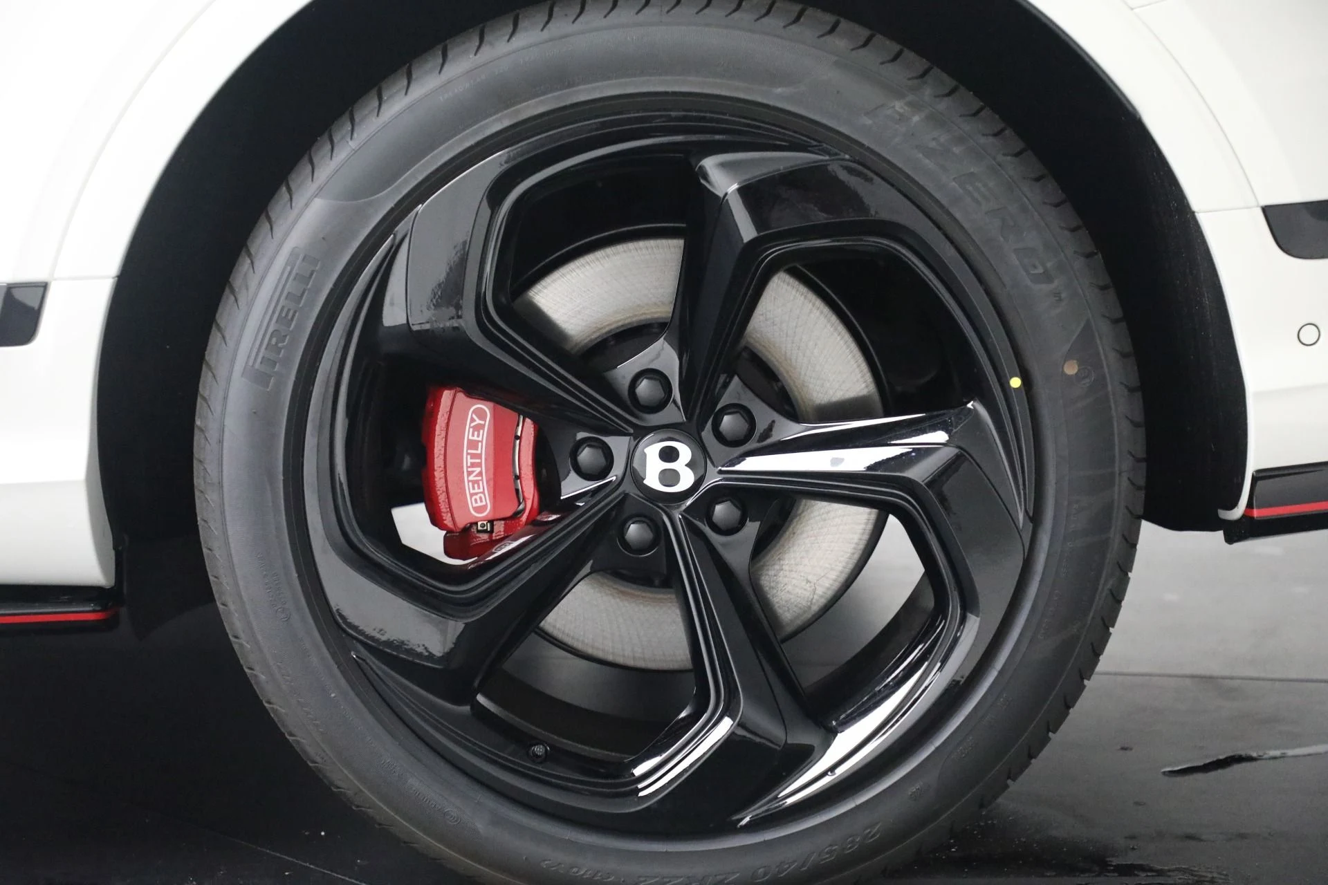 mph014_4096761593_New_2025_Bentley_Bentayga_S_Black_Edition_11a99a178c