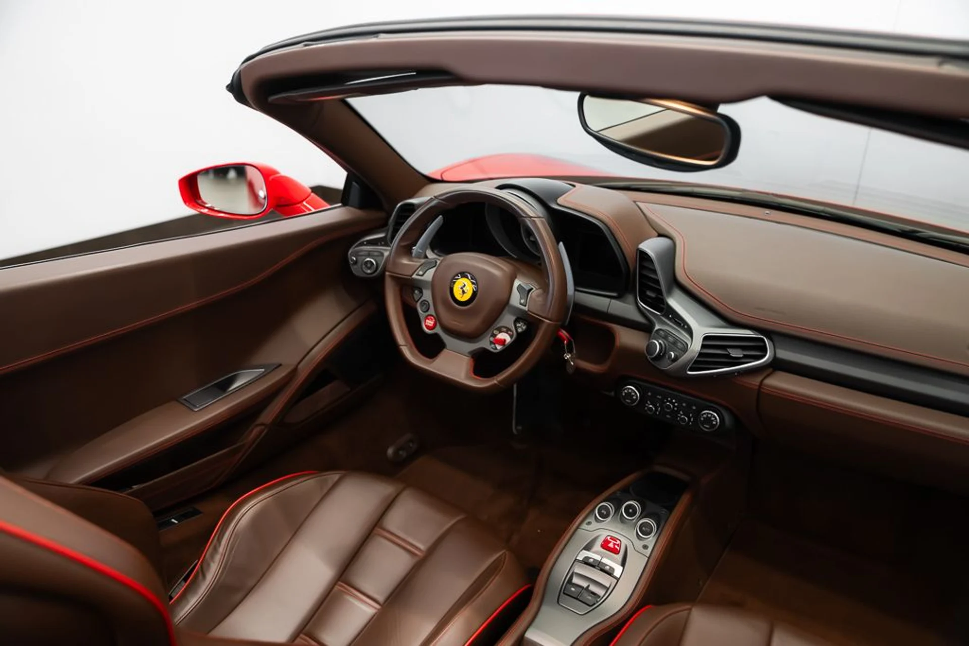 mph014_4106244708_ferrari_458_italia_2013_jpg_v_1762274091_76ed8ecff9