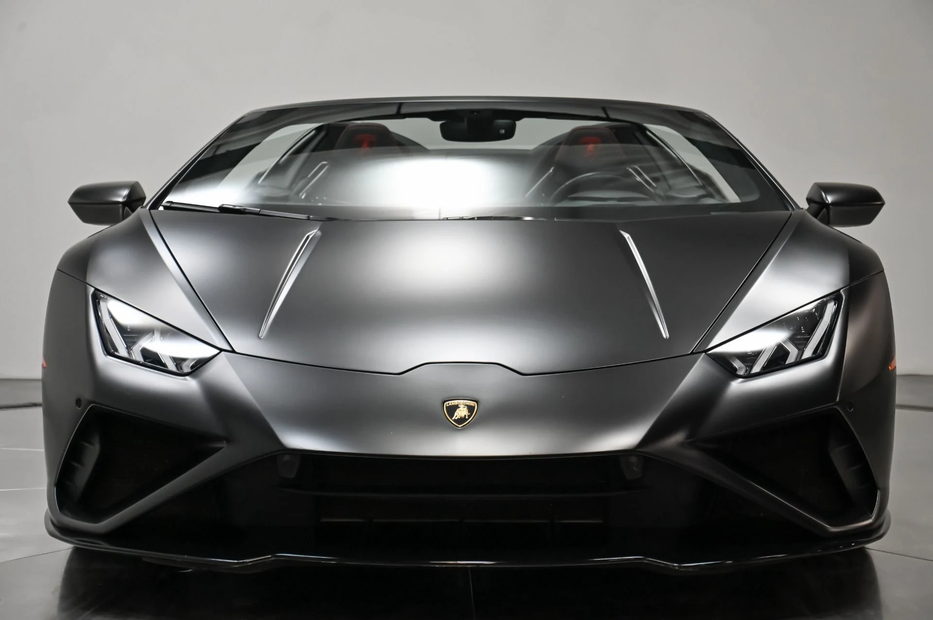 mph014_41094607_Used_2021_Lamborghini_Huracan_EVO_Base_1754943385_3597b15468