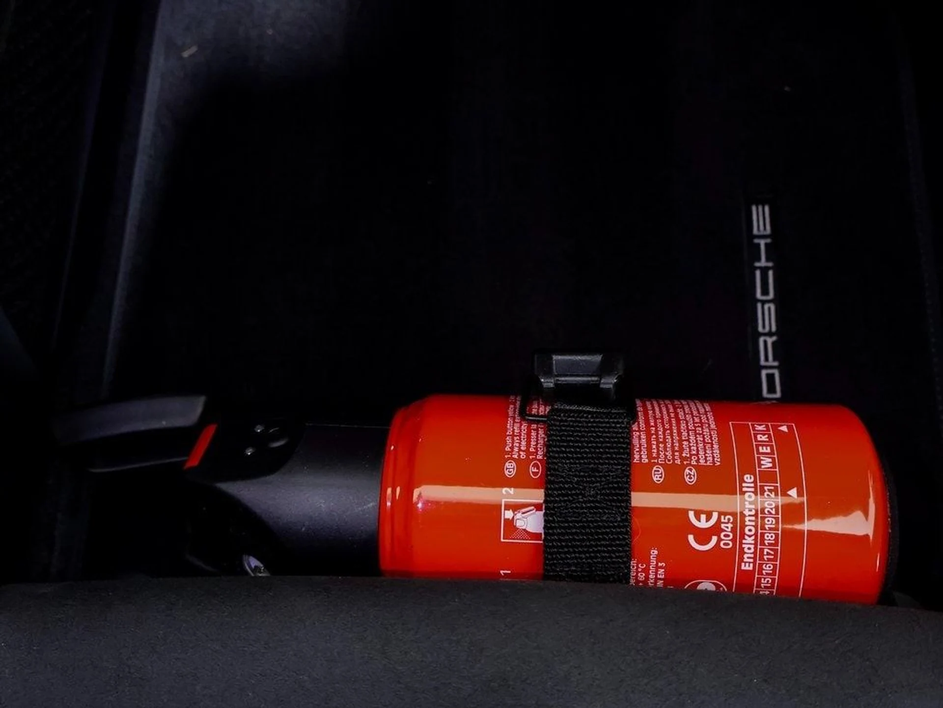 mph014_4116835784_2f6f615b92012b91a53e62610625732ax_4d665c2f4d