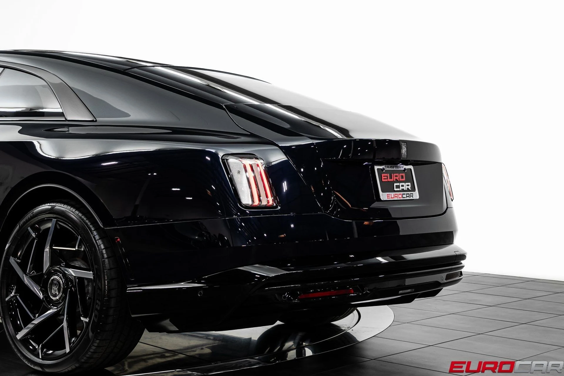 mph014_413737501_image_15_cfb86e1a68