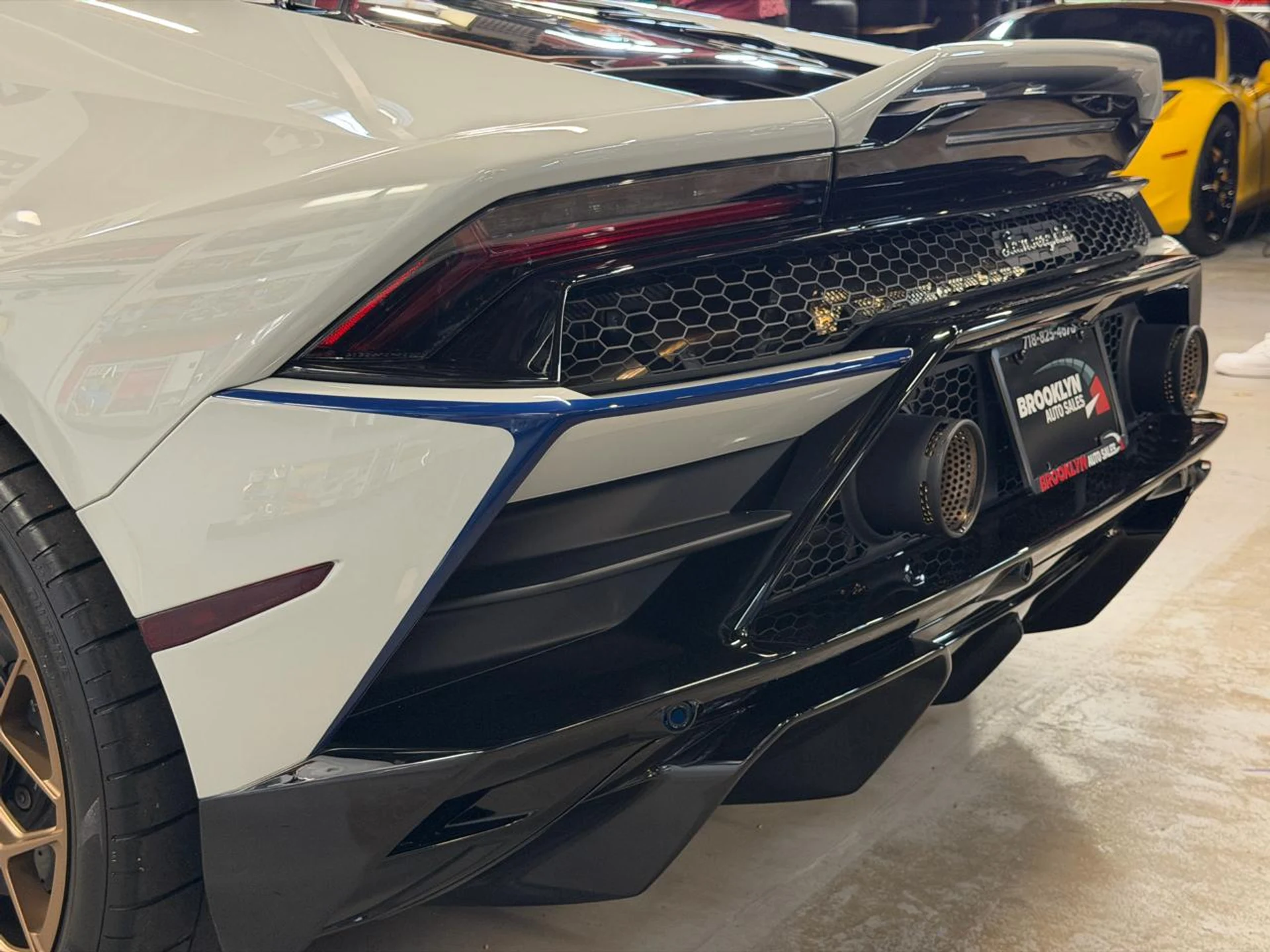 mph014_4138474235_639114394869768446_bb617f2041