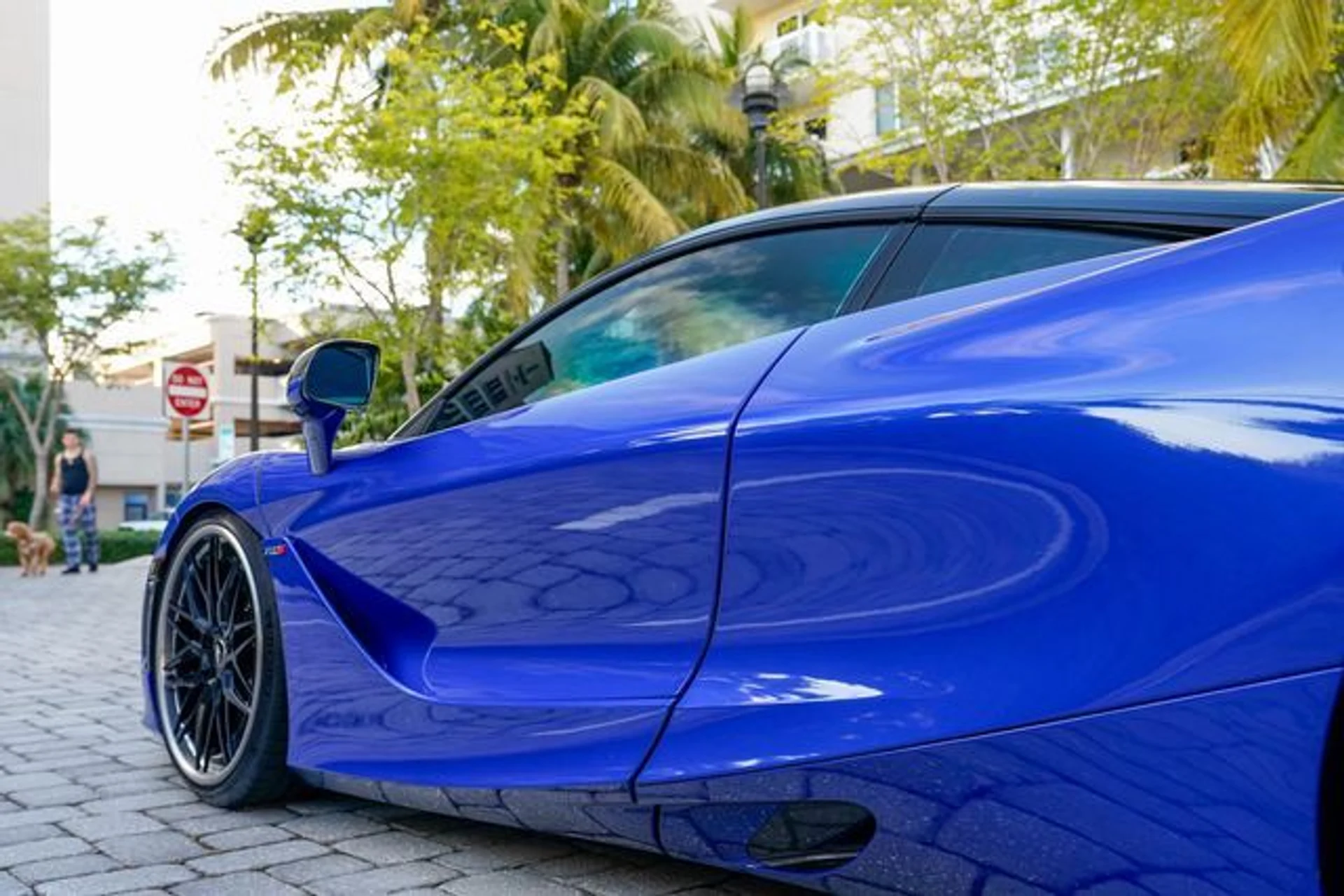 mph014_4141897563_22978508_15_ee67e1477e