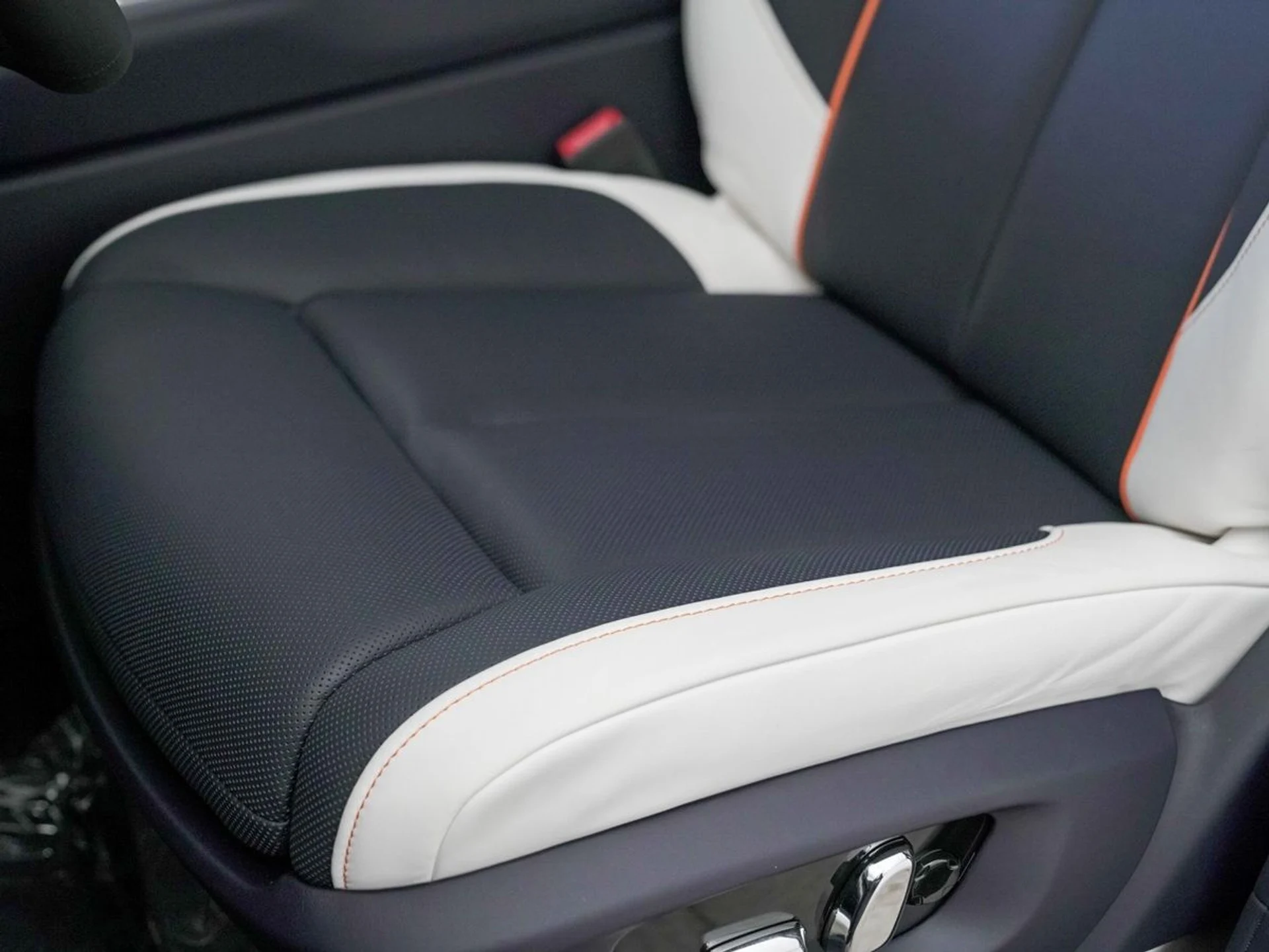 mph014_4142082185_j5r4eukll9gaz3kcqvchnryfs5h5_b86479ab8d