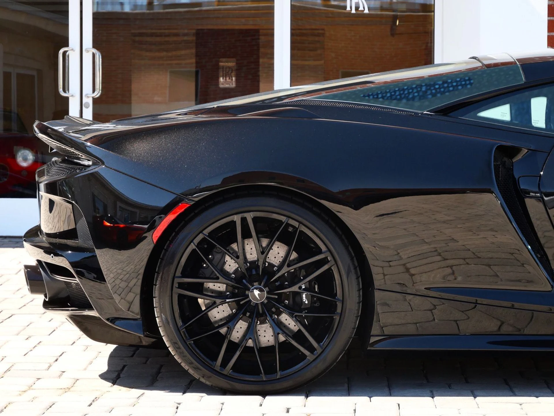 mph014_4144170799_0d0680b37f709b128aceba30547f321dx_9abf76486b