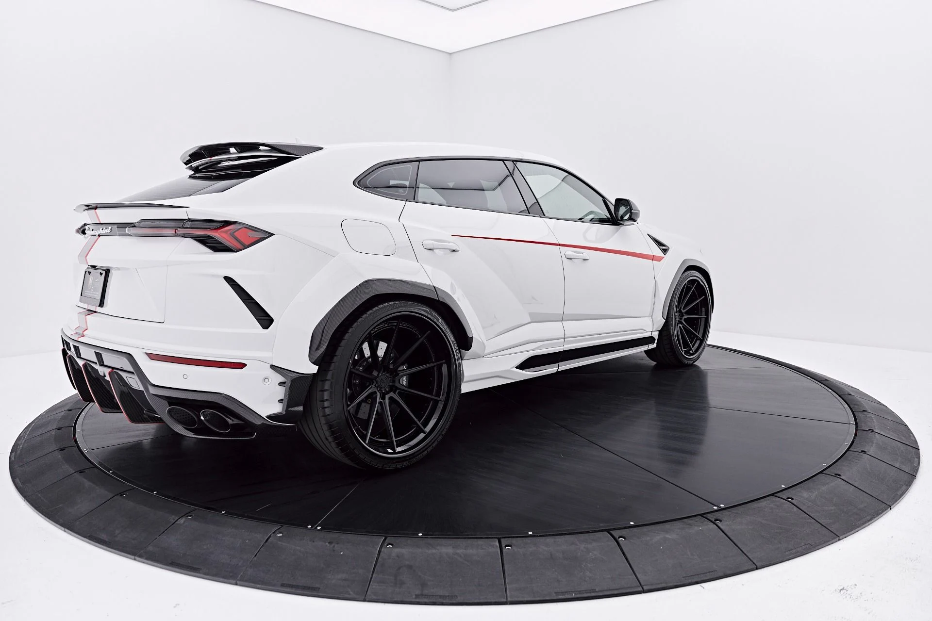 mph014_4144966578_Used_2021_Lamborghini_Urus_1787967063_3044b1f767