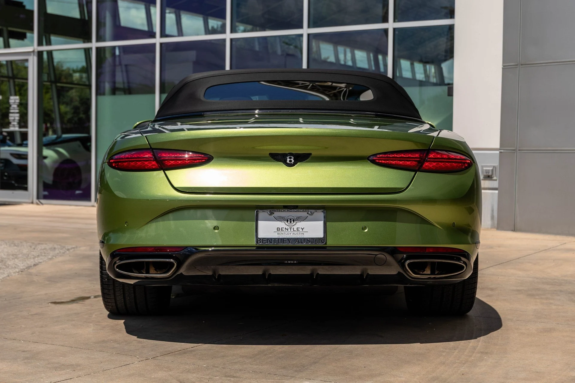 mph014_4146767532_Hi_Tech_Luxury_Imports_LLC_SCBDP_4_ZG_0_SC_023562_image_14_a24546ee25