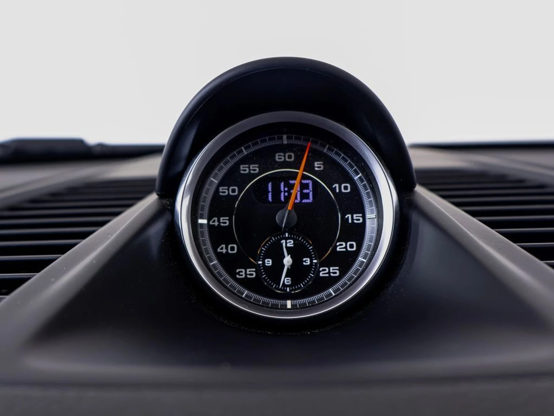 mph014_414719532_5e6815edab03235b7e4d80be2637c109x_ca74cd1898