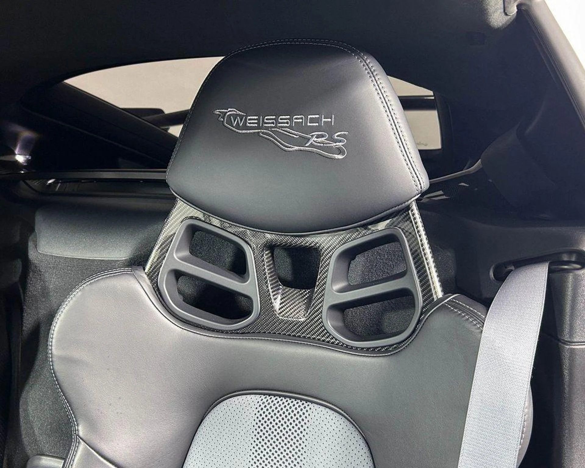 mph014_4152770879_8_Xhpk_G0pg_Bf_Xy_ue_Ti_G7_Habsik_35a9db24f9