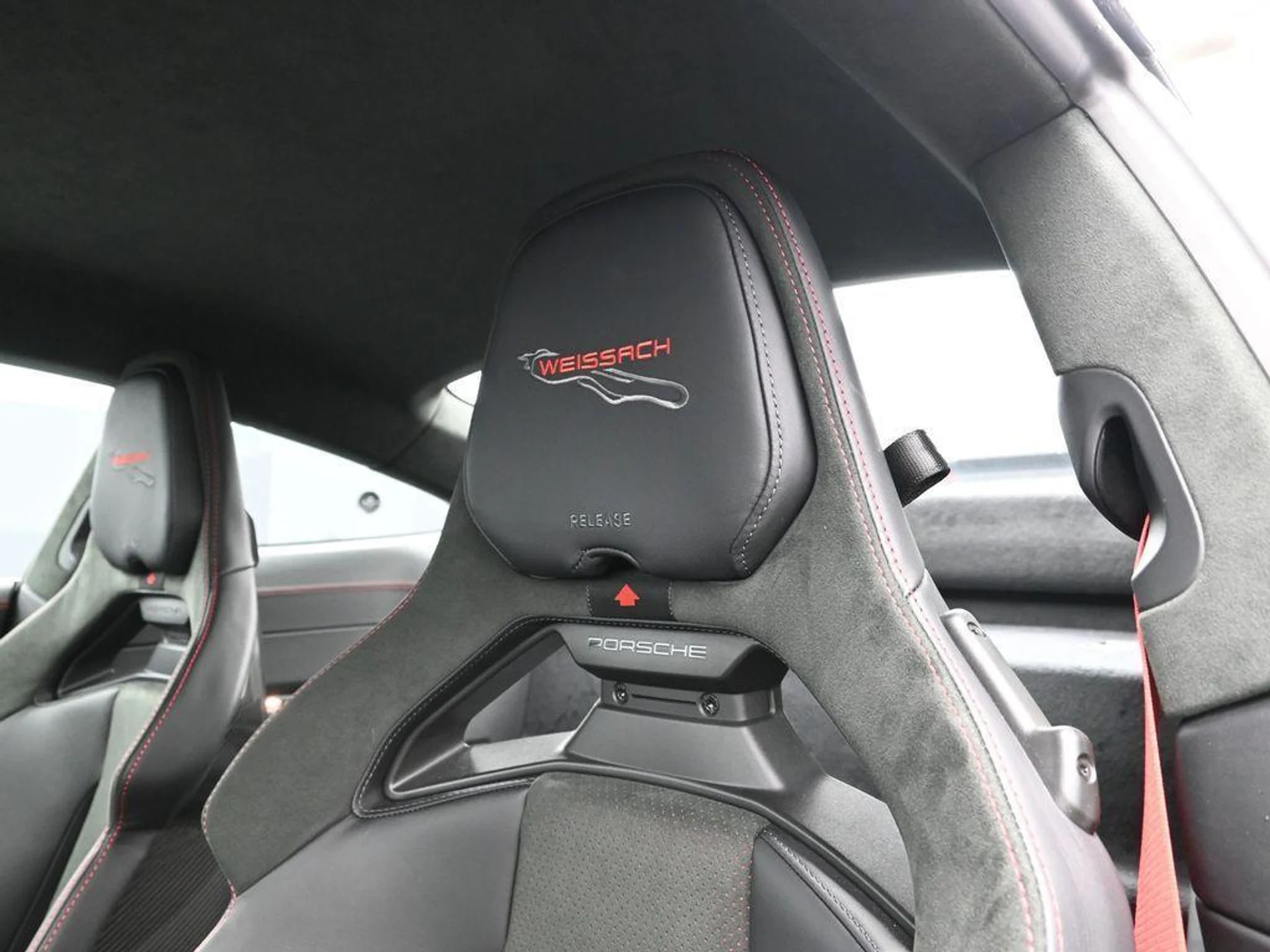 mph014_4155059713_5_Dos6_W7_J4iyh_Nljd_Gf_Kzso5_RQ_Ms_9e8619f6a0