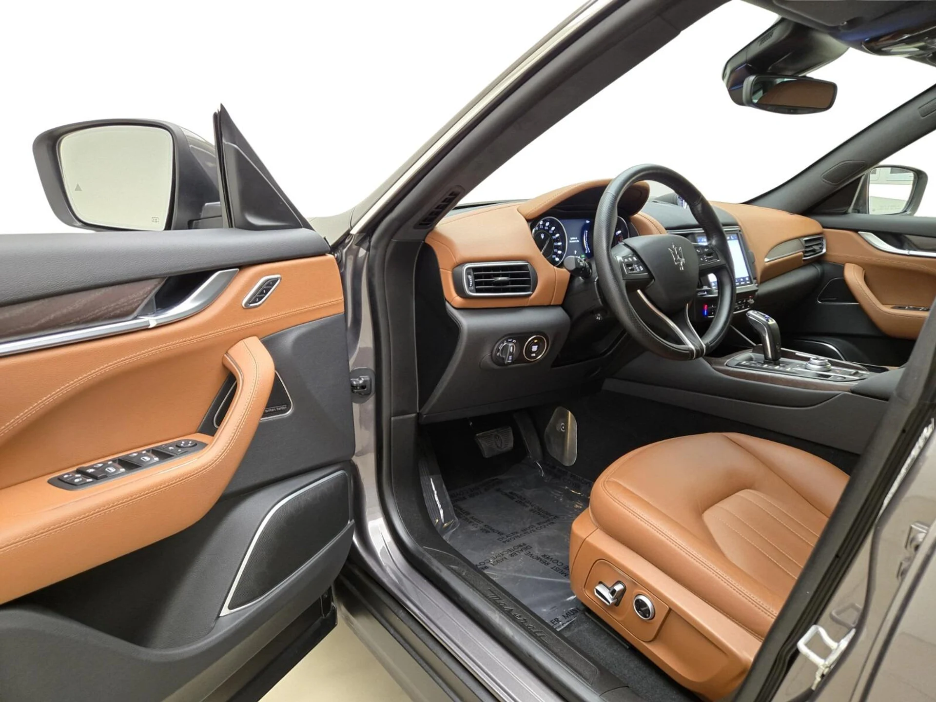 mph014_4155783157_Used_2022_Maserati_Levante_GT_1768891501_61f845e857