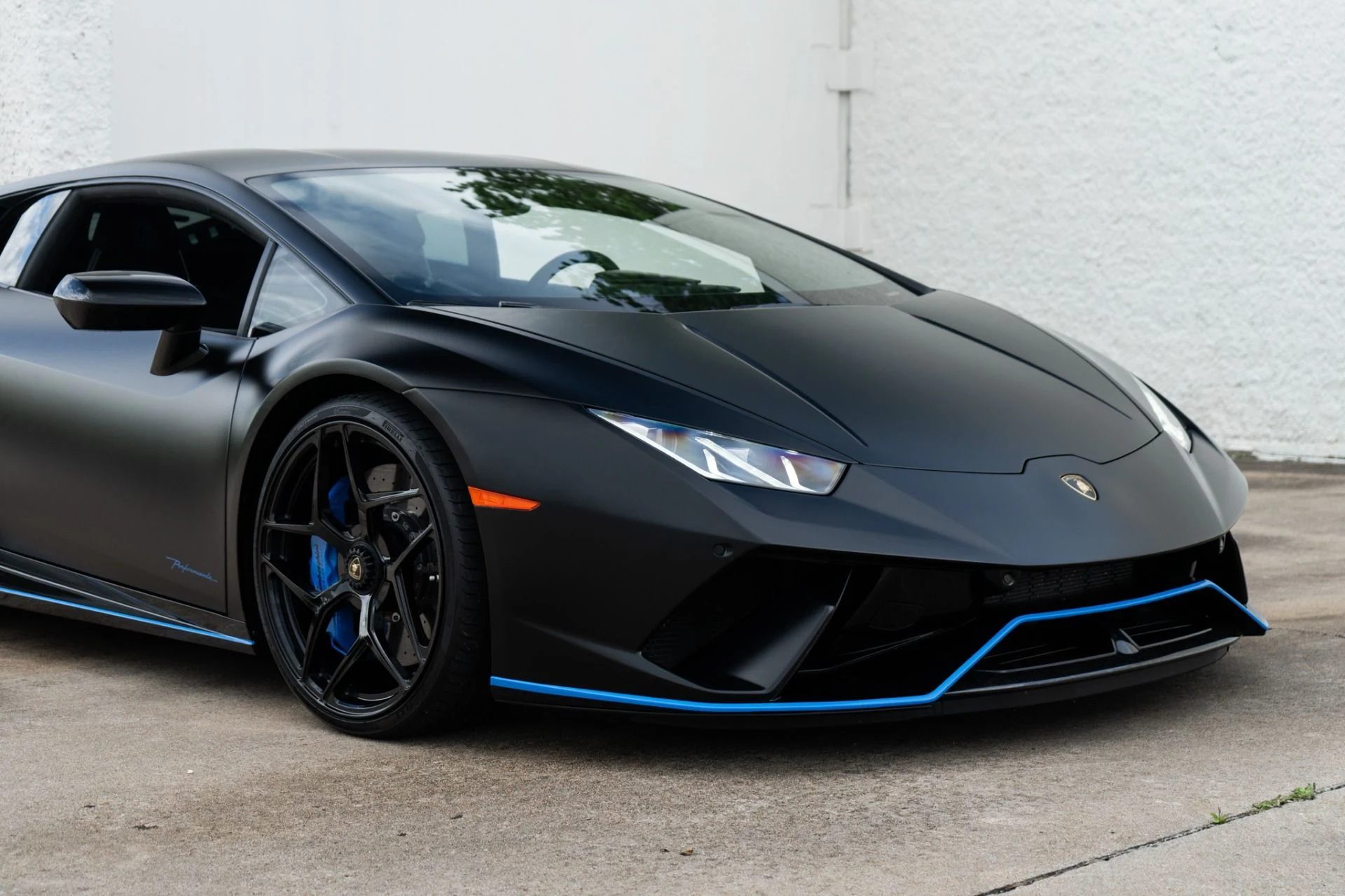 mph014_4157251102_Used_2018_Lamborghini_Huracan_LP_640_4_Performante_1776702980_ba618c7b7d