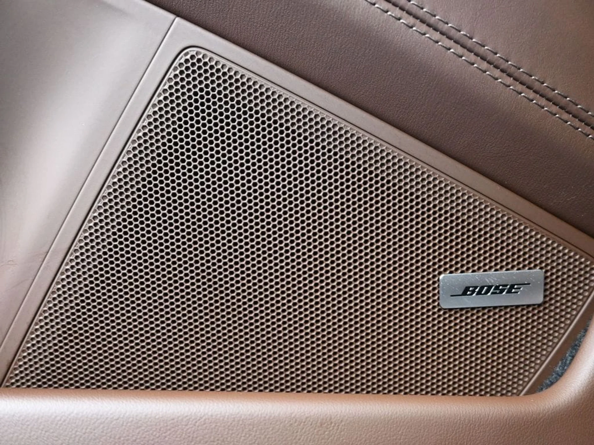 mph014_4166691244_81a648fc7bf610b75b63421a2d59d616x_c653c17e28