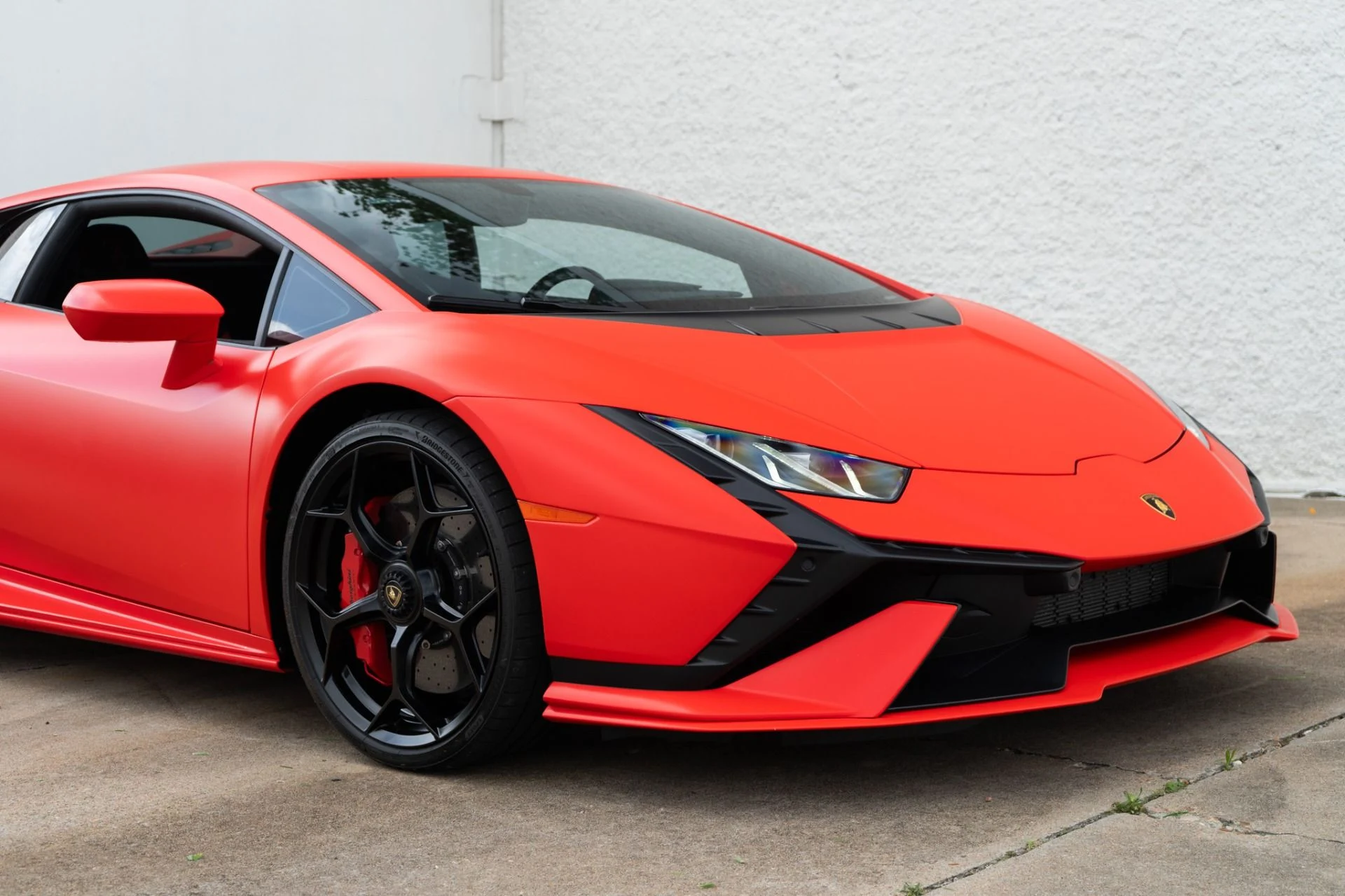 mph014_4173094985_Used_2023_Lamborghini_Huracan_Tecnica_1776704544_56f19eb093
