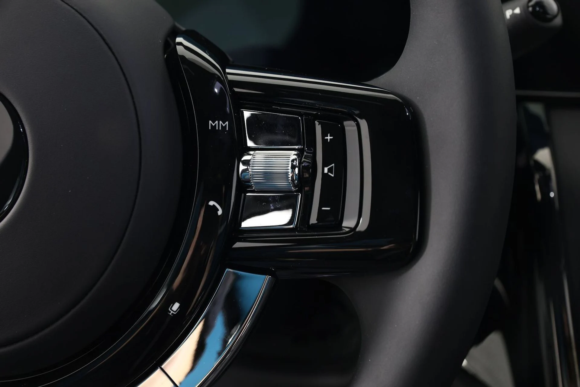 mph014_4181163670_def6e3757cc37a9e9bd47e2804664030_2229546aac