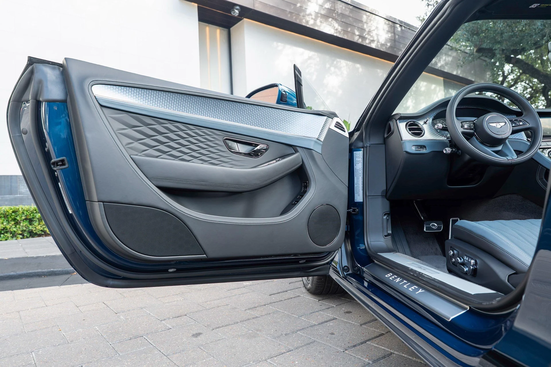 mph014_419051856_462758414_6917616a523de9a4650eb984_fae549f596