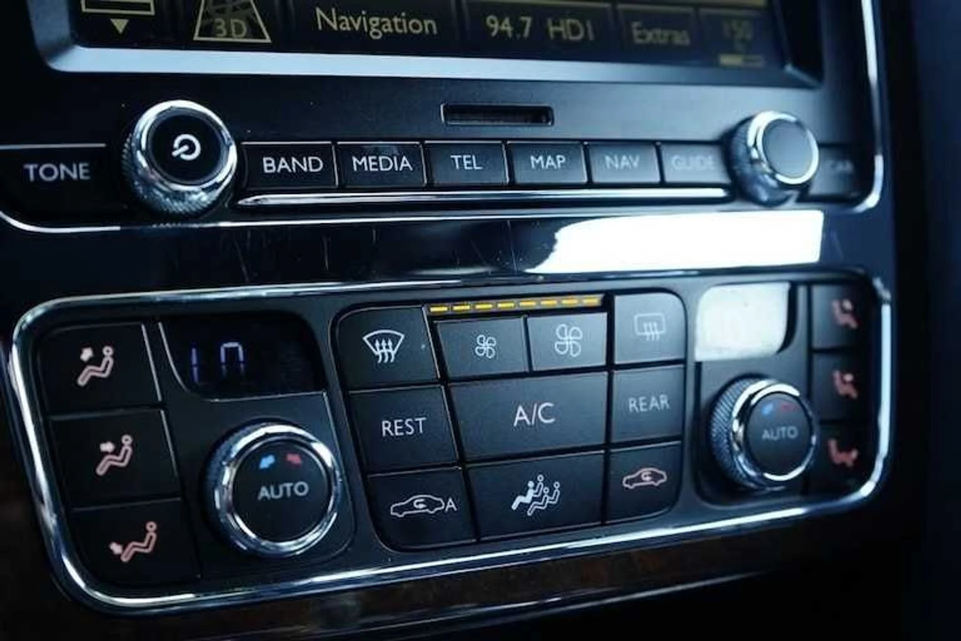 mph014_4194554211_d7e2fac7b5b836ba6459d91d78bee60dx_68e497d0f5