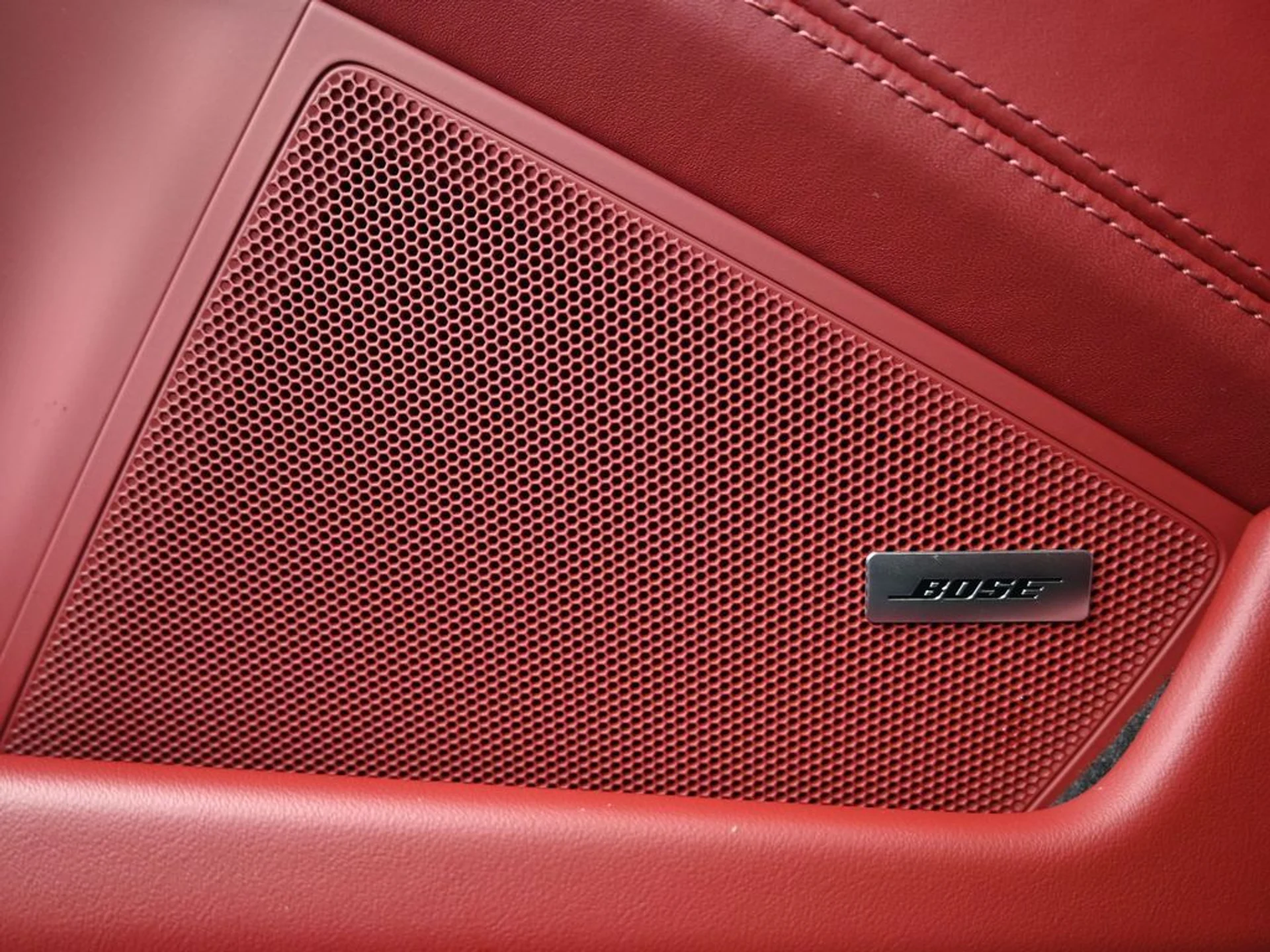 mph014_4206894659_069a0e9912d899068ad5250d42dfd97cx_c6ab3cc485