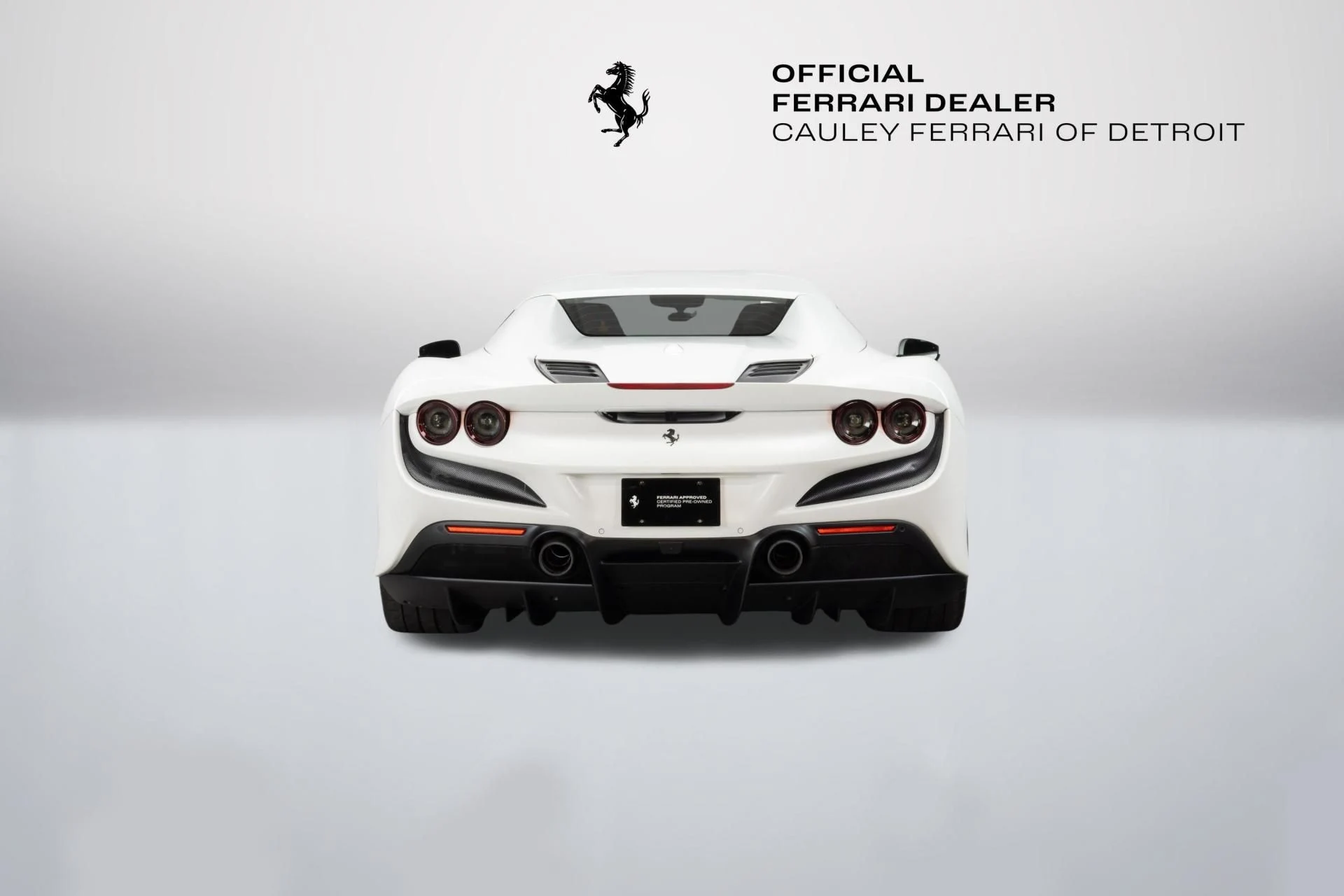 mph014_4207772690_Used_2022_Ferrari_F8_Spider_1789652684_5c248871a4