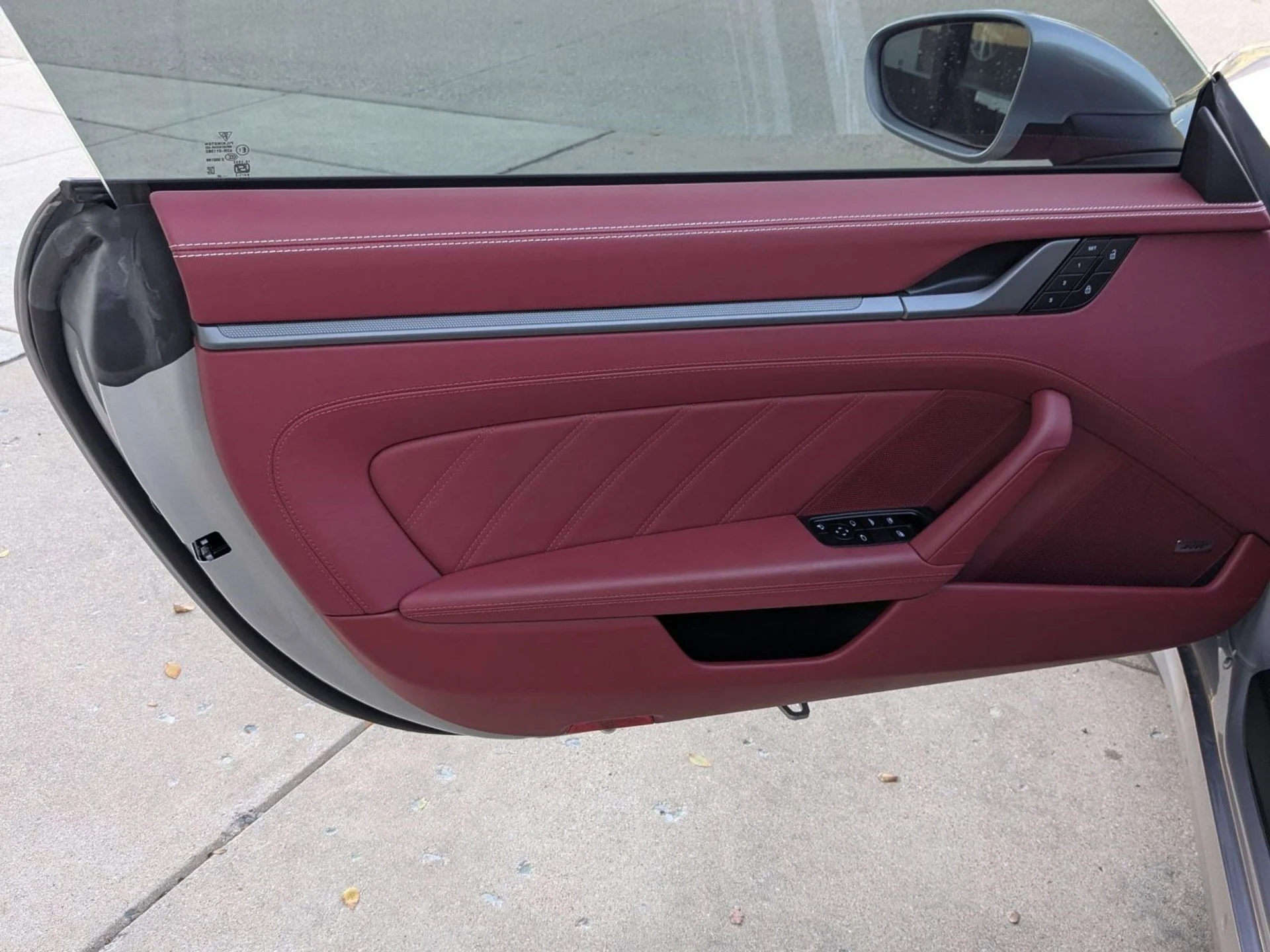 mph014_4208522982_064773b4bb7b0622d0876a50bec22118x_f19be35edf