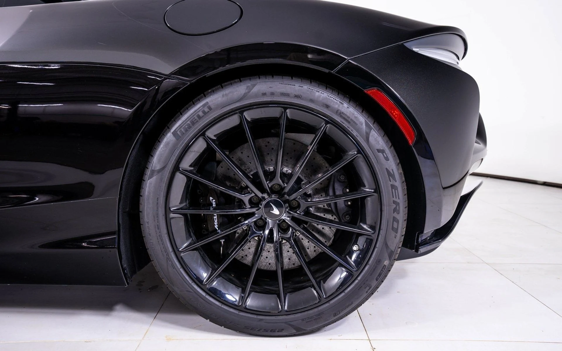 mph014_4209008859_bb21b79614fe0af1a97c92e2583202e8x_cb3cbdd6f5