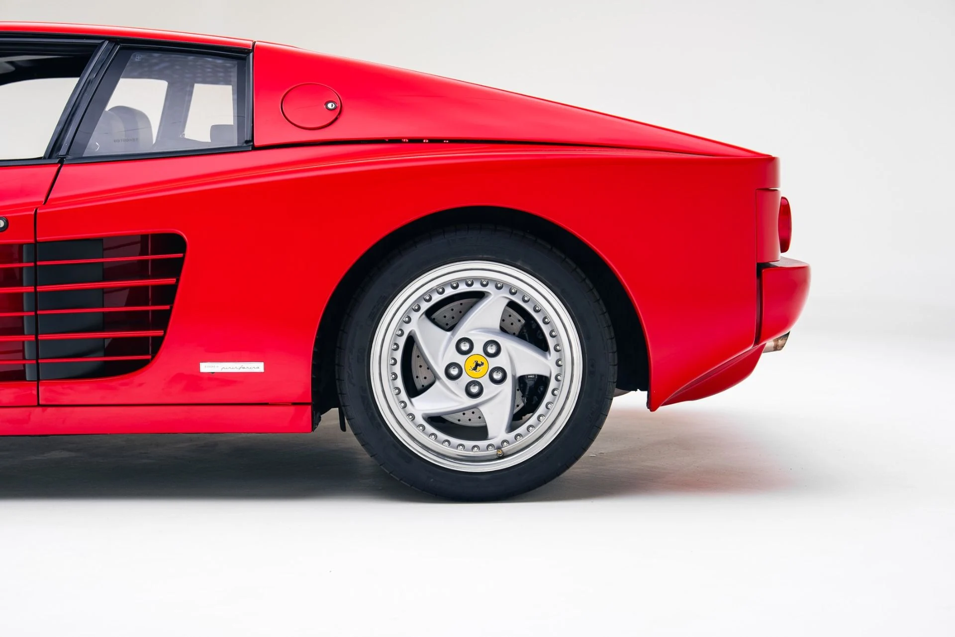 mph014_4209026542_Used_1995_Ferrari_512_M_1765826517_ea2b9cf73c