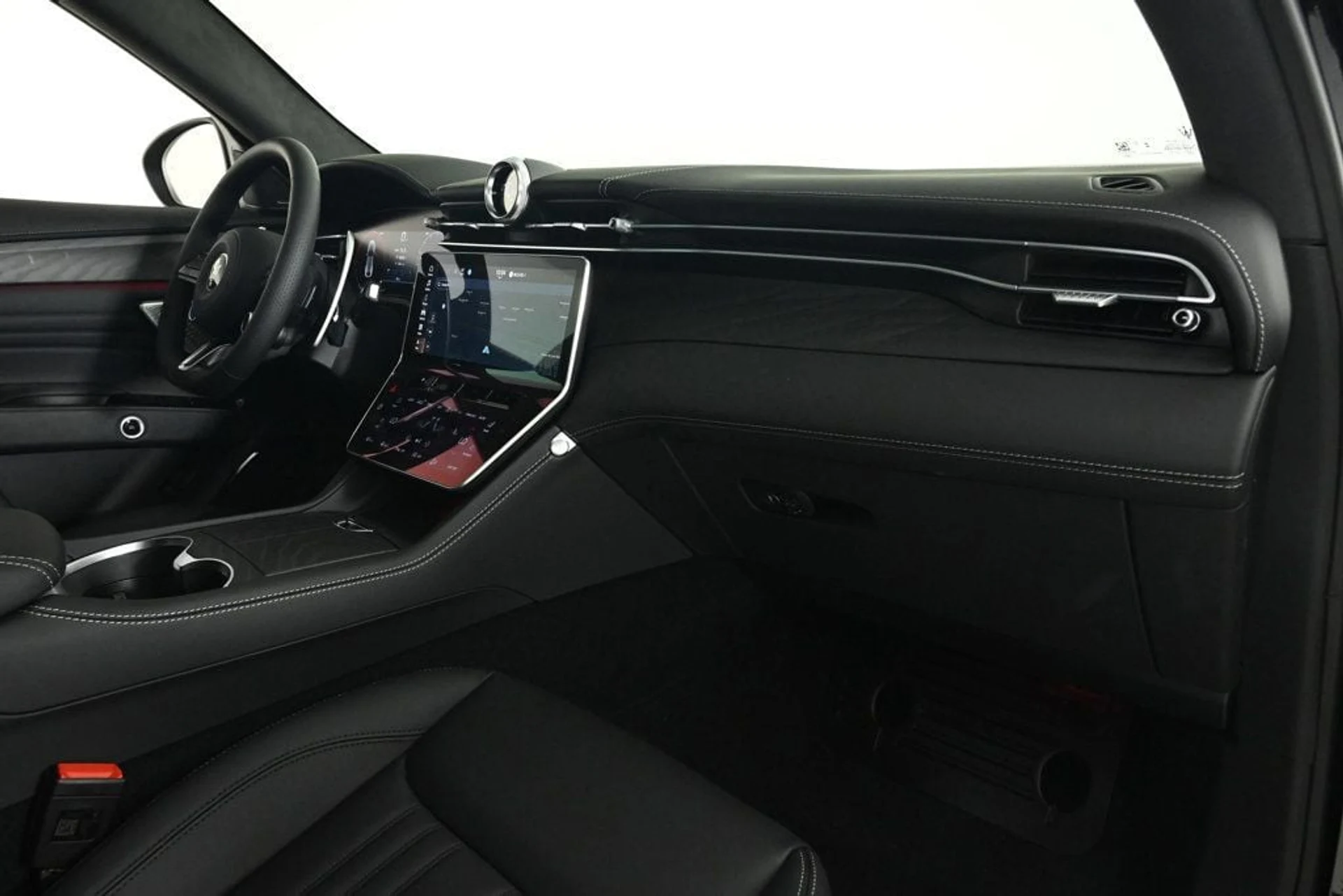 mph014_4211762928_new_2025_maserati_grecale_awd_11350_22889165_14_1024_6170c15e92