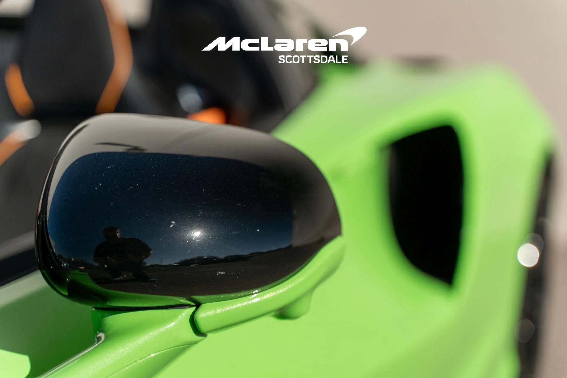 mph014_4221015473_Used_2025_MCLAREN_ARTURA_1761944972_c77e2d708a