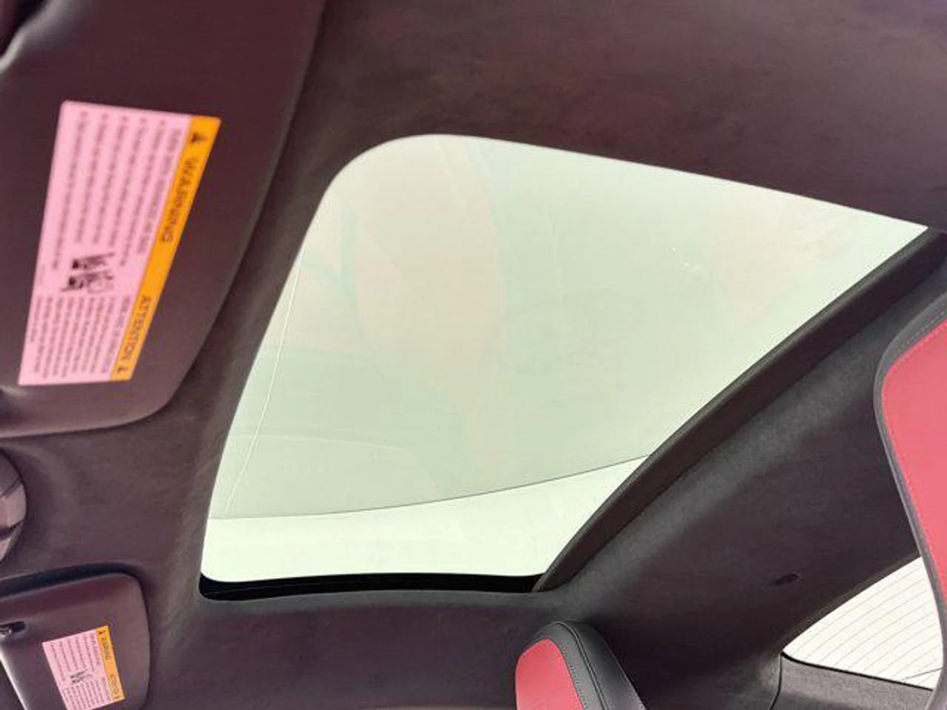 mph014_4230517894_zzu_UT_Cy_Y930_Dv0_Afl_Egx_SWS_1q2k_4b4ab35d27