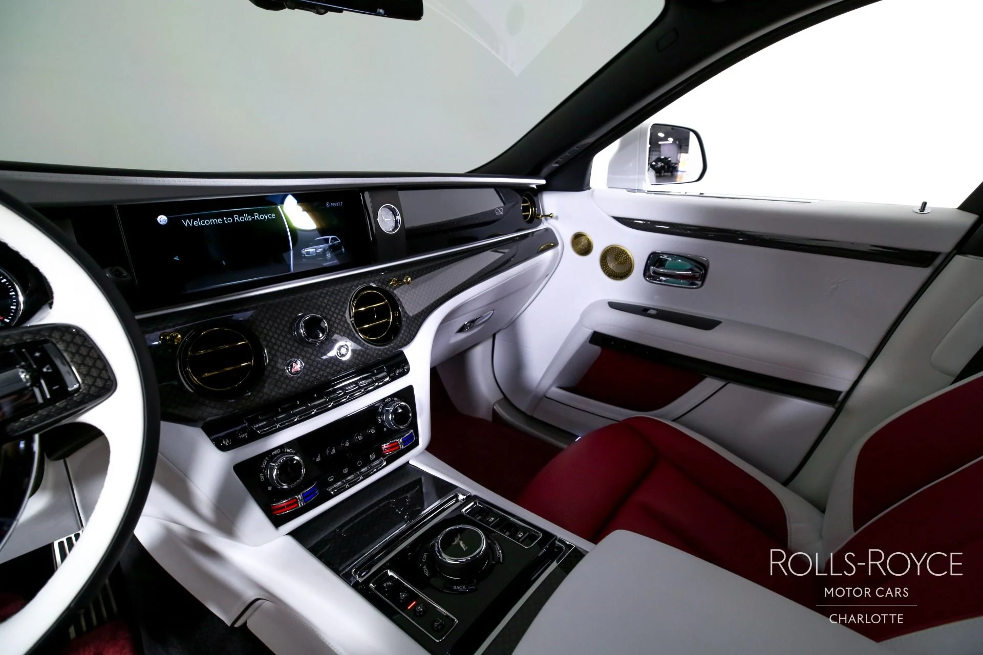 mph014_423325768_Used_2024_Rolls_Royce_Black_Badge_Ghost_1767375436_c55354120a