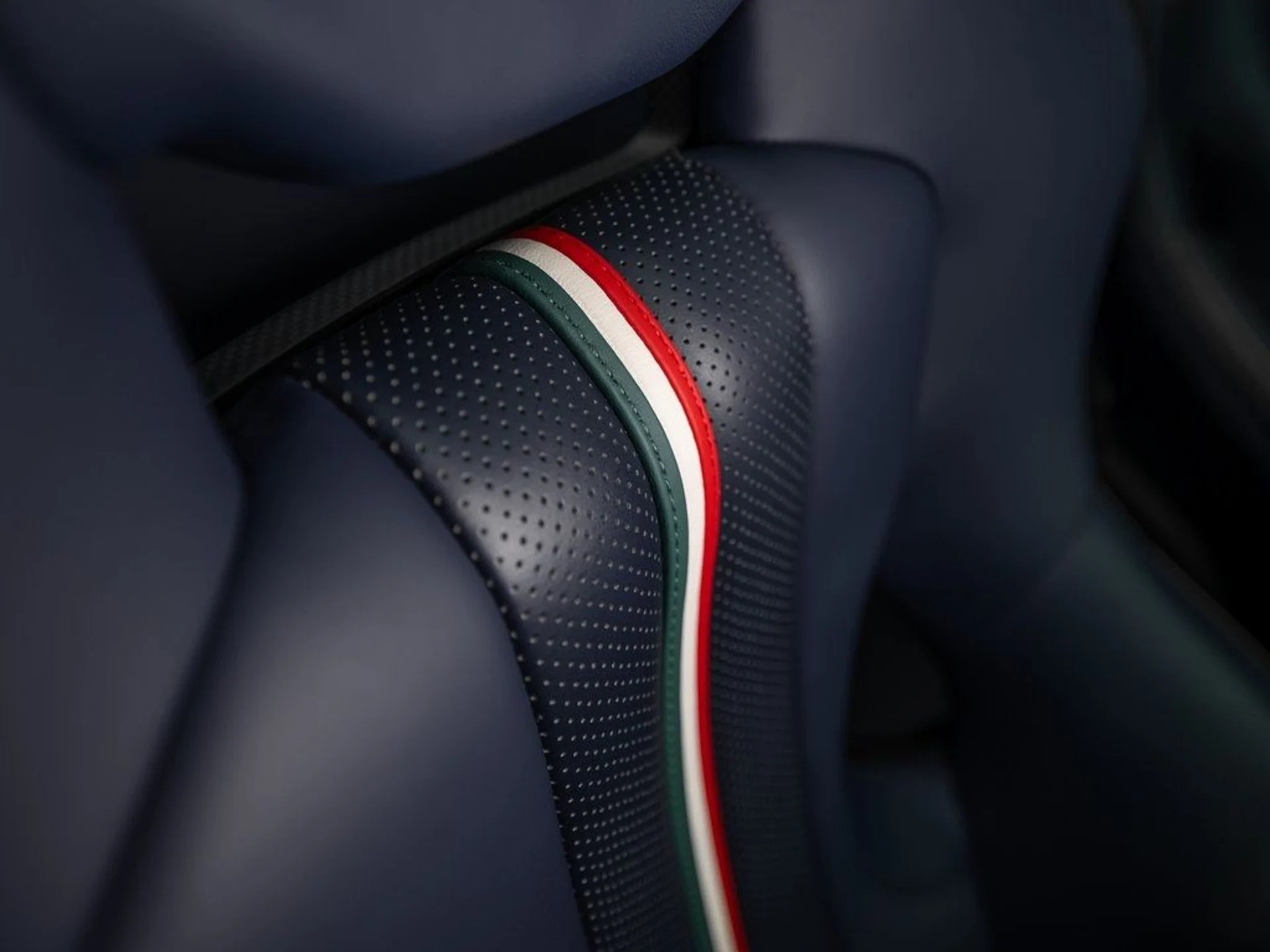 mph014_4236023267_image_15_bce52bea7c