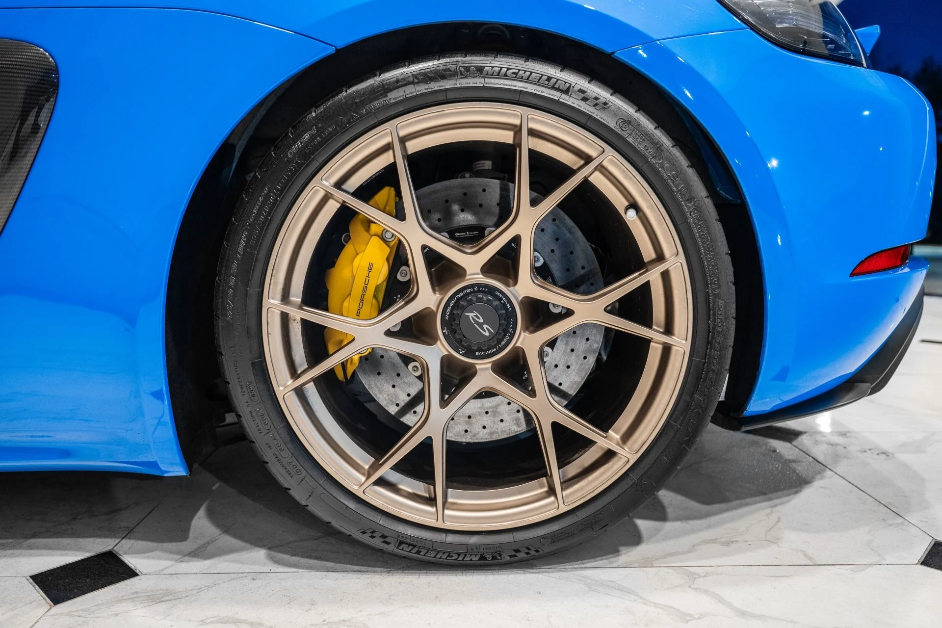 mph014_4237750797_Used_2023_Porsche_718_Cayman_GT_4_RS_1776783912_e3a471c200