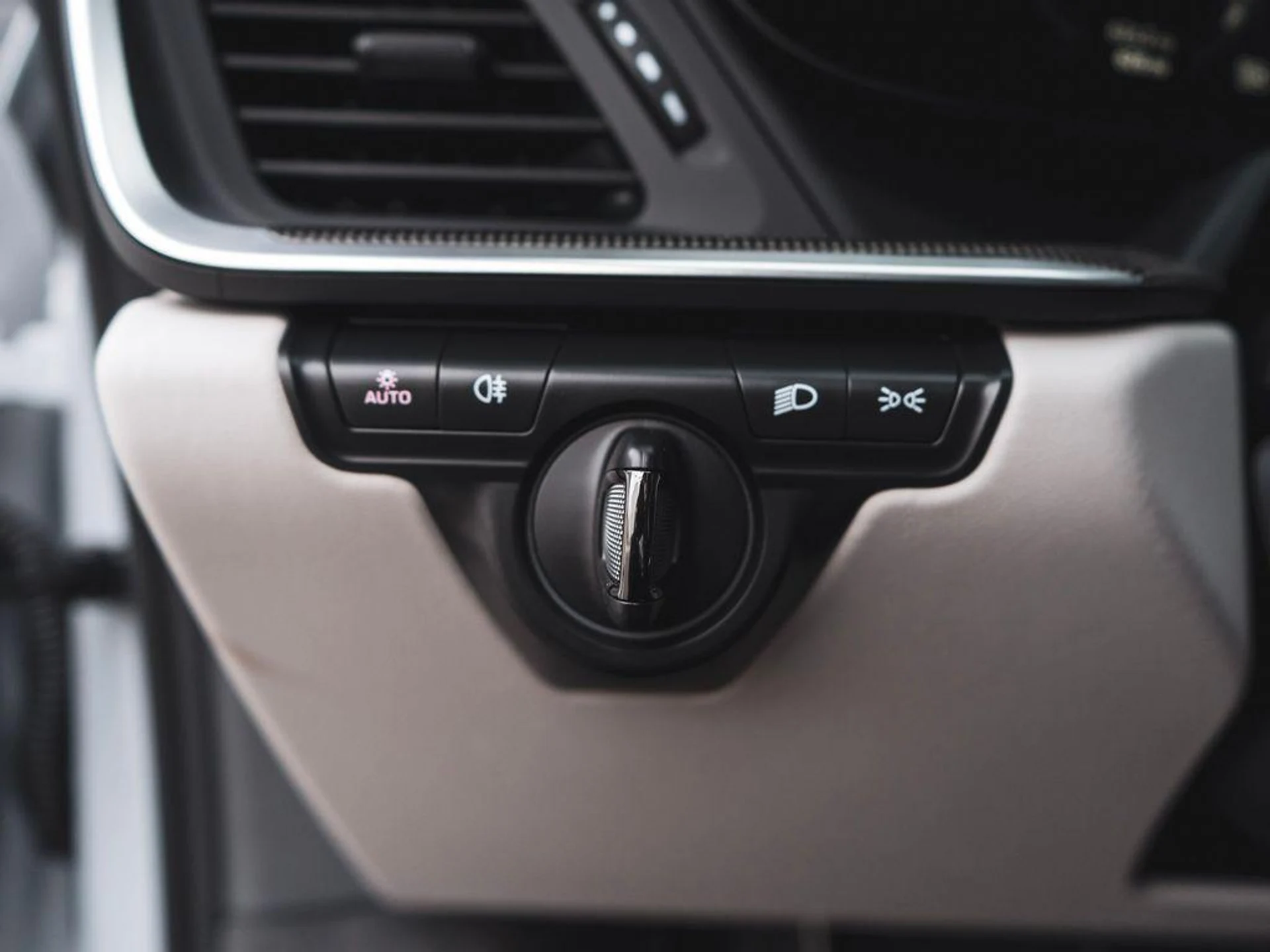 mph014_4237875132_v_HDQ_Xm_V5y_Rjbo1_R_exe_Bp_T7vg_A_6f0f00f247