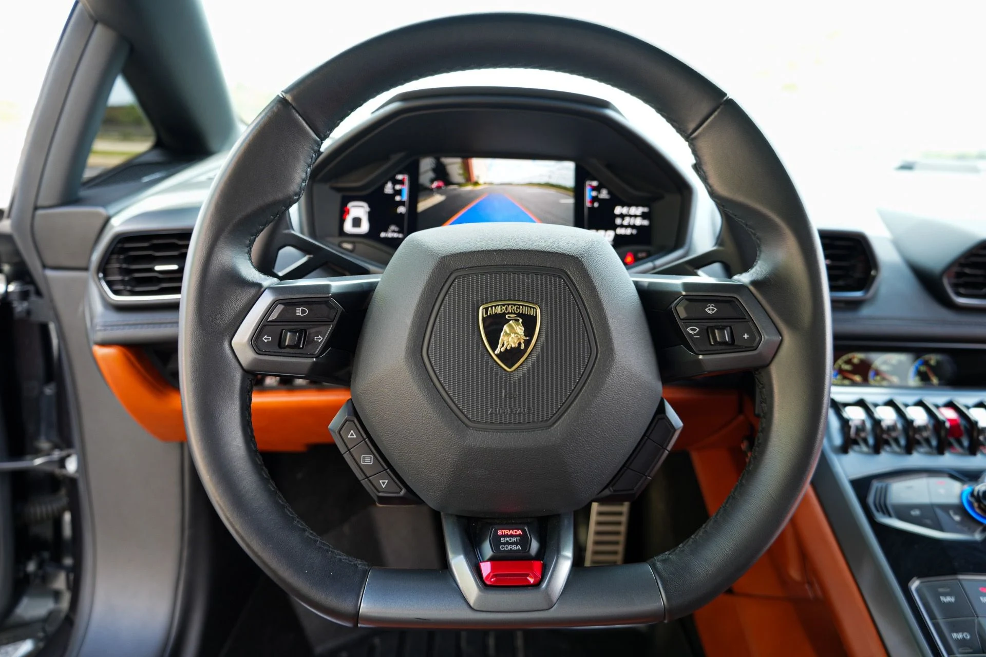 mph014_4245975217_Used_2019_Lamborghini_Huracan_LP_580_2_1779311317_097cbd78a6