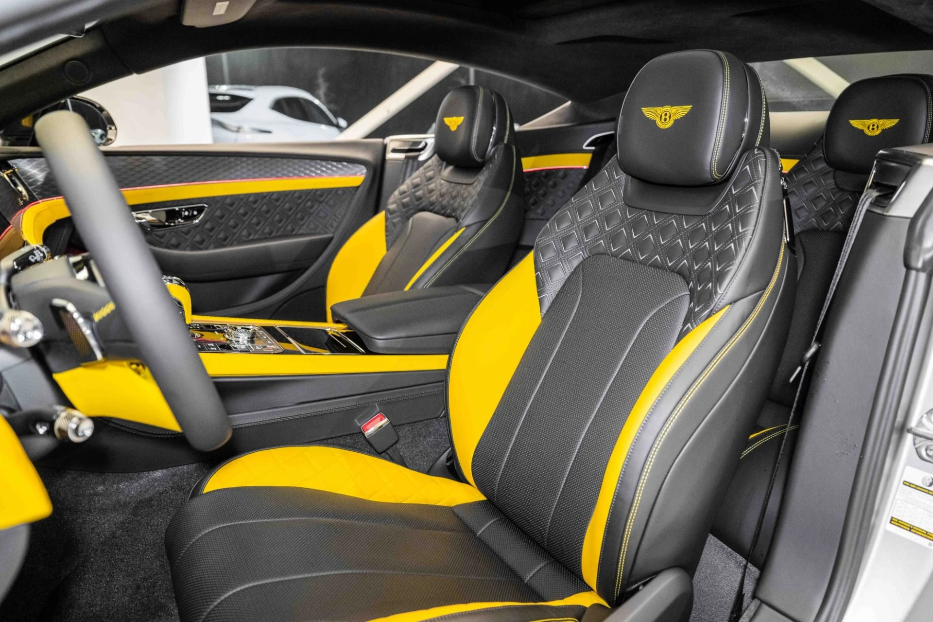 mph014_4248576747_Used_2024_Bentley_CONTINENTAL_GT_S_V8_1712670529_5c0f4ae803