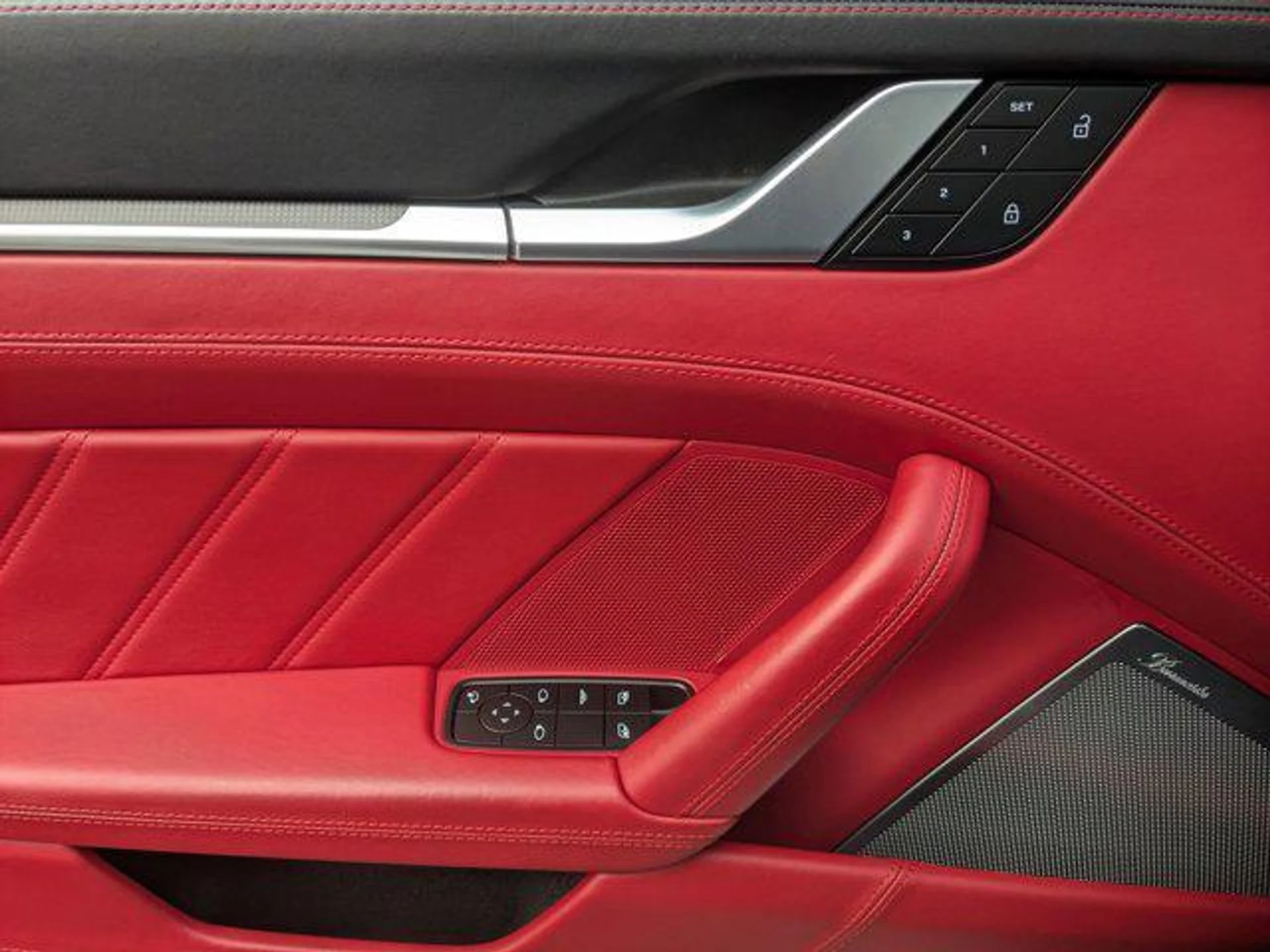 mph014_4251451847_Sco_N_RBTU_43_Lb_Iv_u_Gvj_QMP_Ec_Dw_5a317d7432