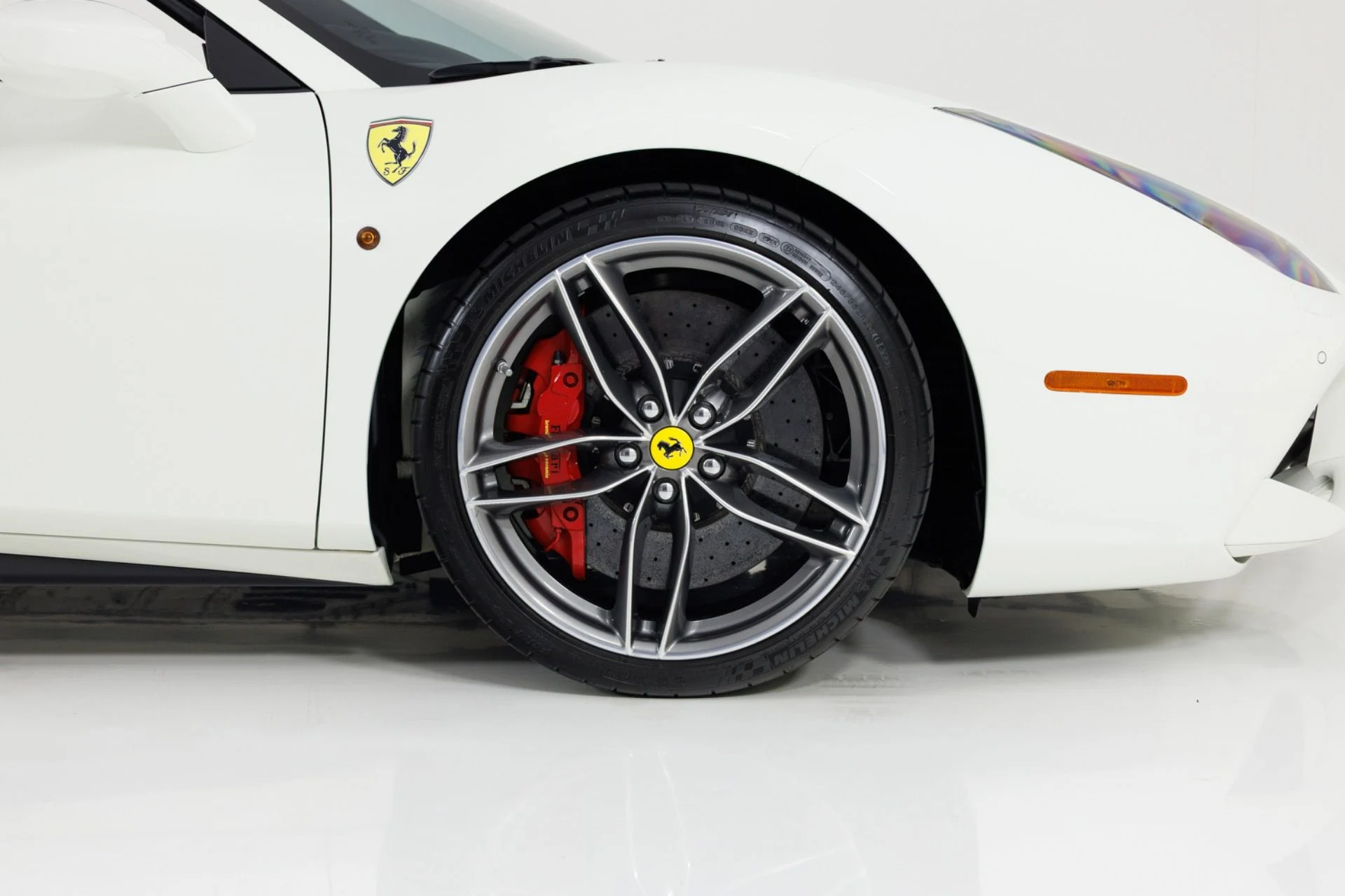 mph014_4253507135_Used_2017_Ferrari_488_Spider_1788388447_b8613dfefa