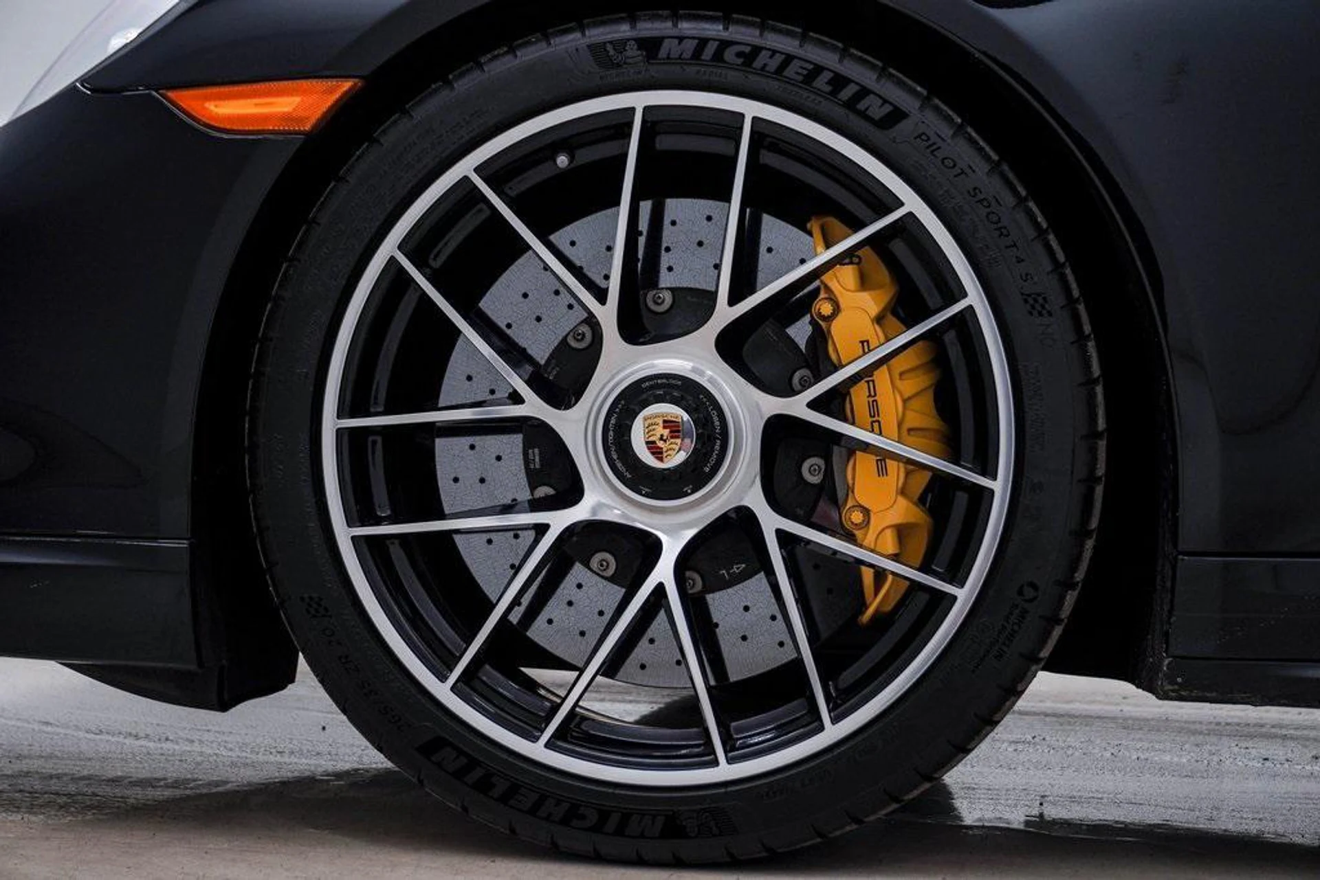 mph014_4264920062_Ehd_X065_W_Mu1_Bdsv9qd_Qq_M_Eu1_Mx_M_64a15d2ea6