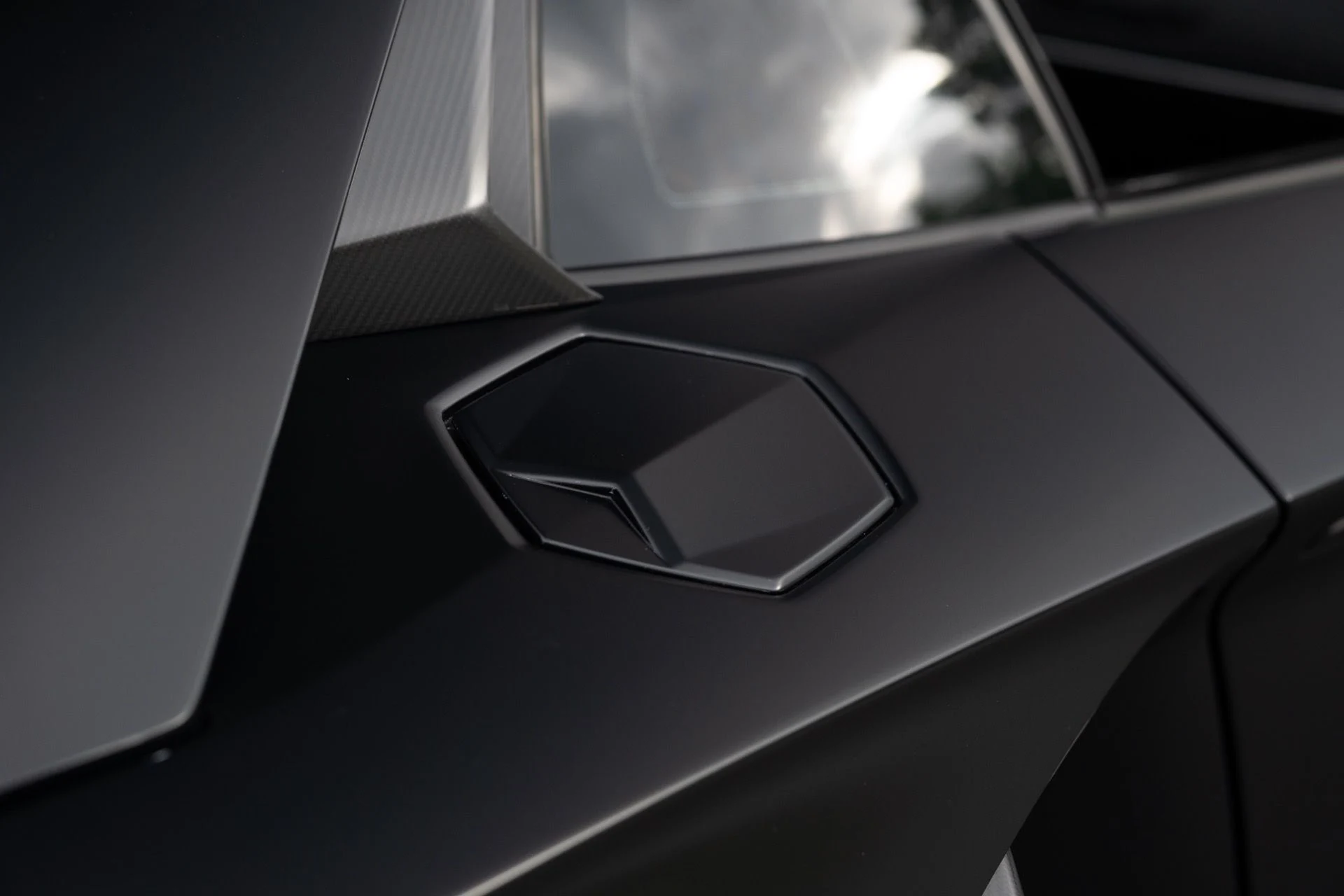 mph014_4275653342_Used_2016_Lamborghini_Aventador_LP_750_4_SV_1768280004_ea5ac0660c