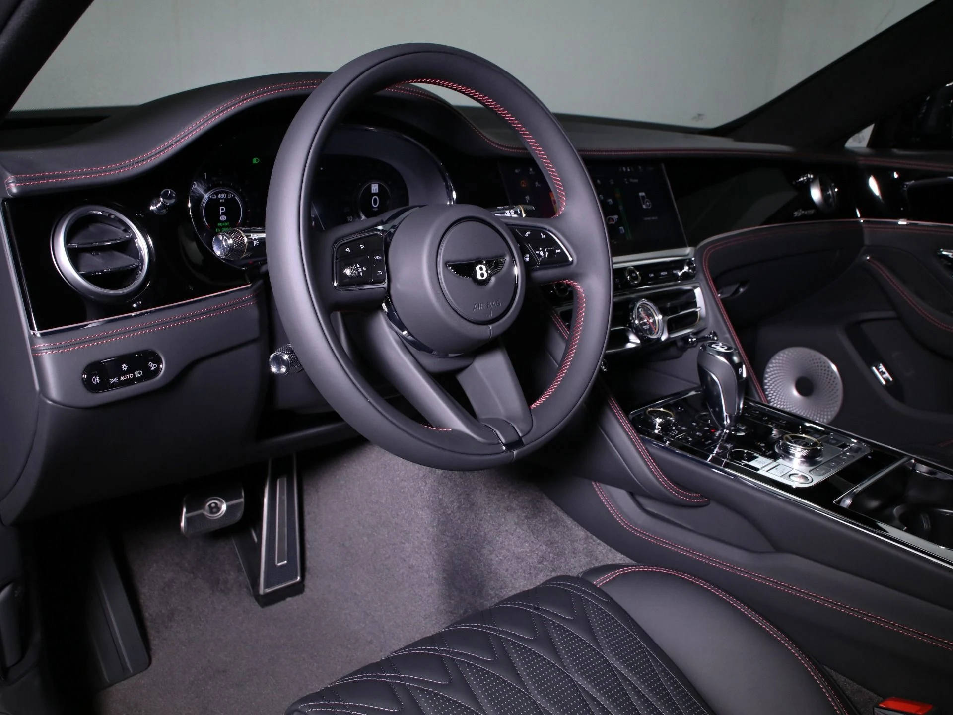 mph014_4277468437_New_2026_Bentley_Flying_Spur_Azure_1759158347_564c6e6f11