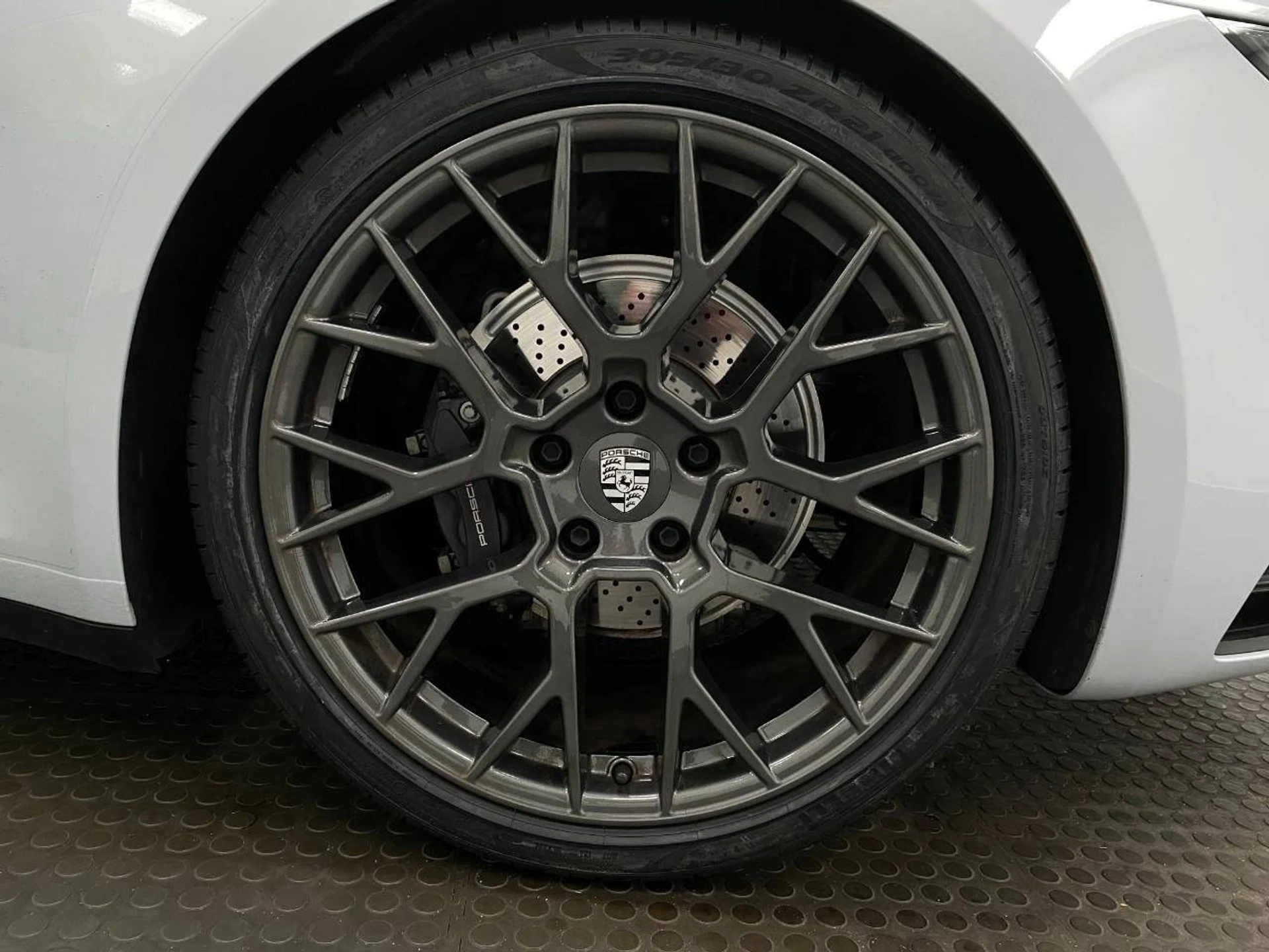 mph014_4282962654_1280_ee0a3f83fa