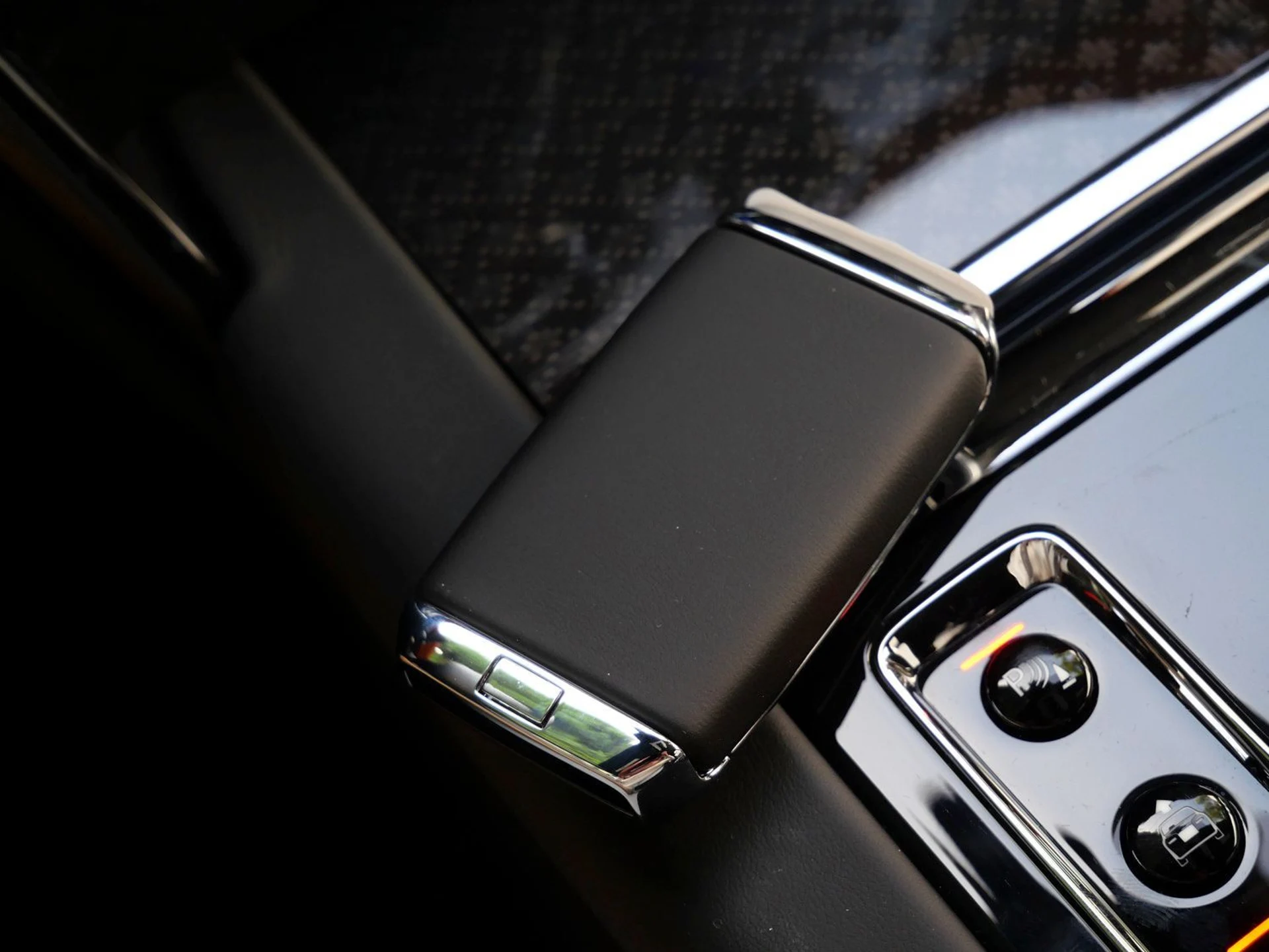 mph014_4284200496_5fe63563d8c9662a88380e74276af1a3x_76c23fe02b