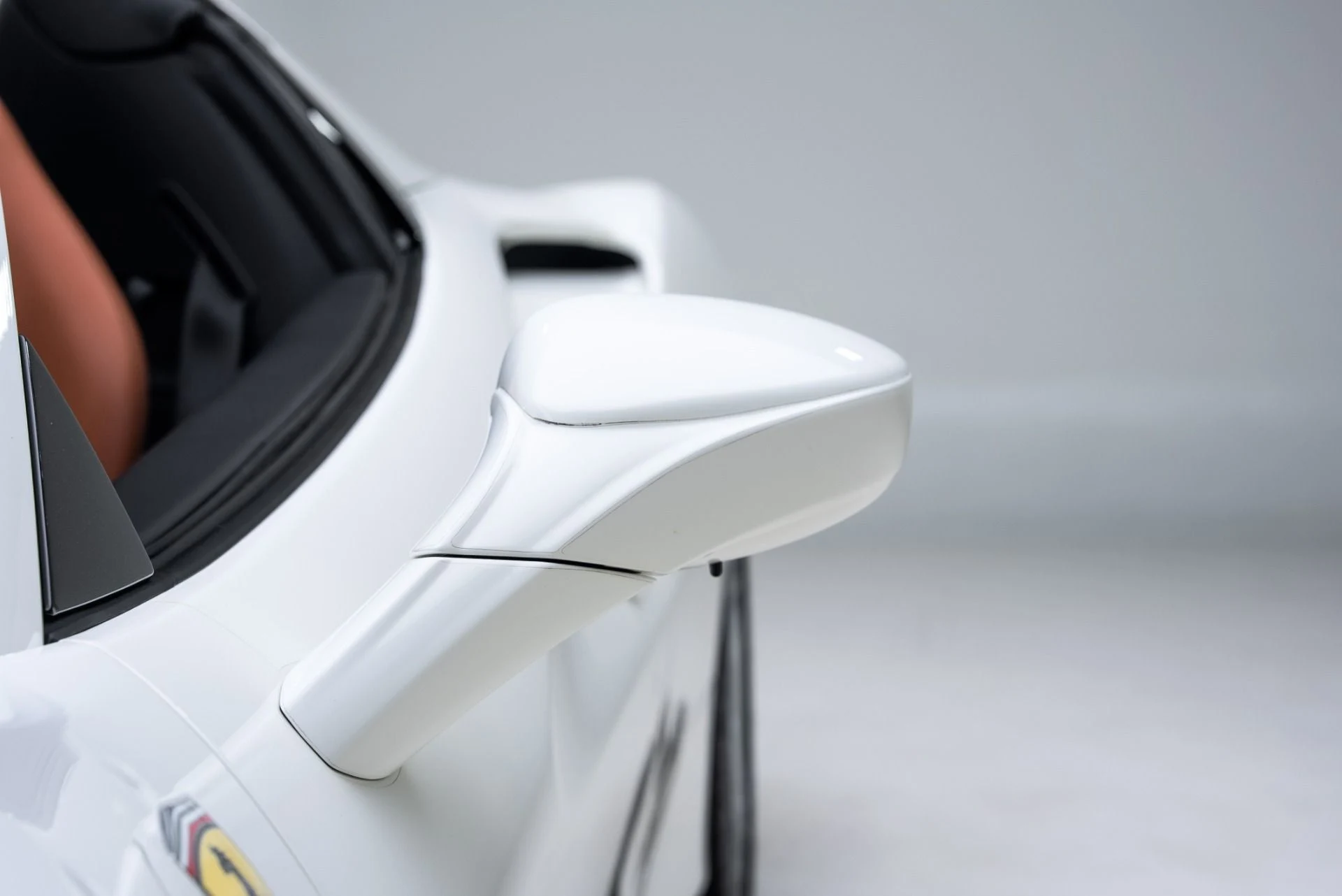 mph014_4287473001_Used_2018_Ferrari_488_Spider_1774383951_719648baa6